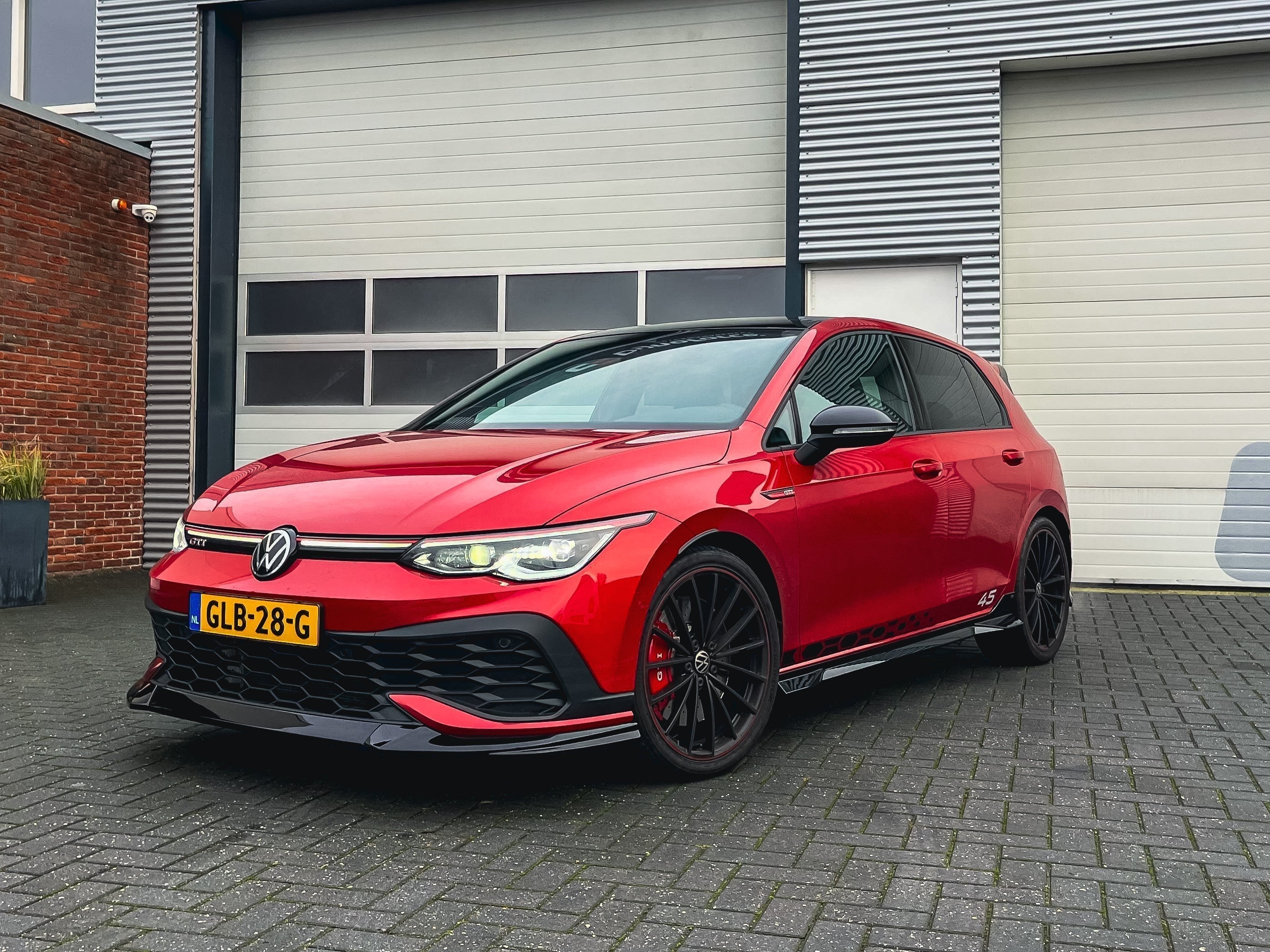 VW Golf 8 GTI Clubsport (45) - Zaero Design