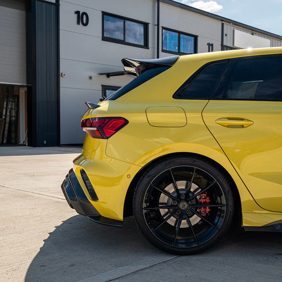 Carbon fibre middle spoiler Audi A3/S3/RS3 8Y 2022+ Sportback