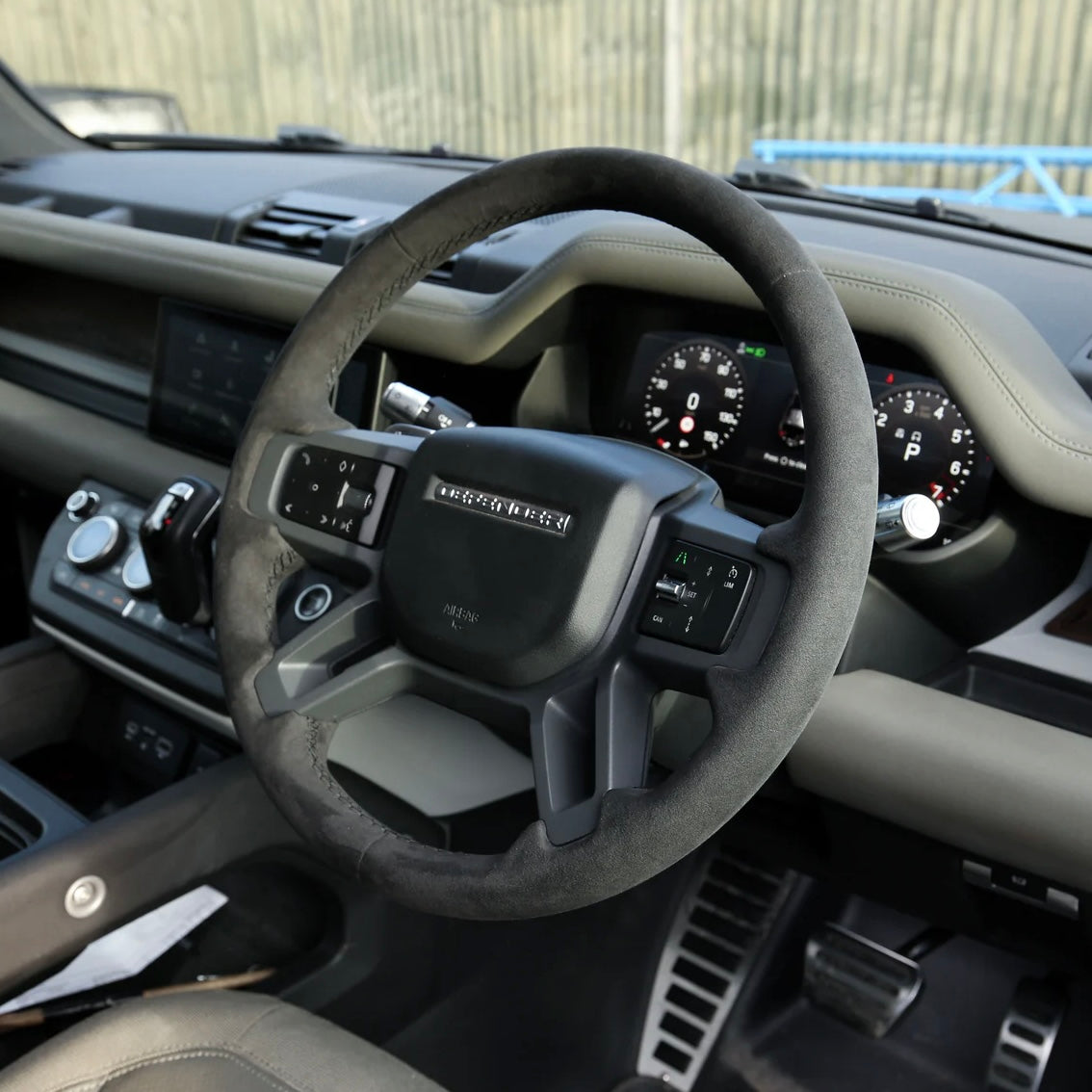 Land Rover Defender L663 Alcantara stuurwiel (2020+)