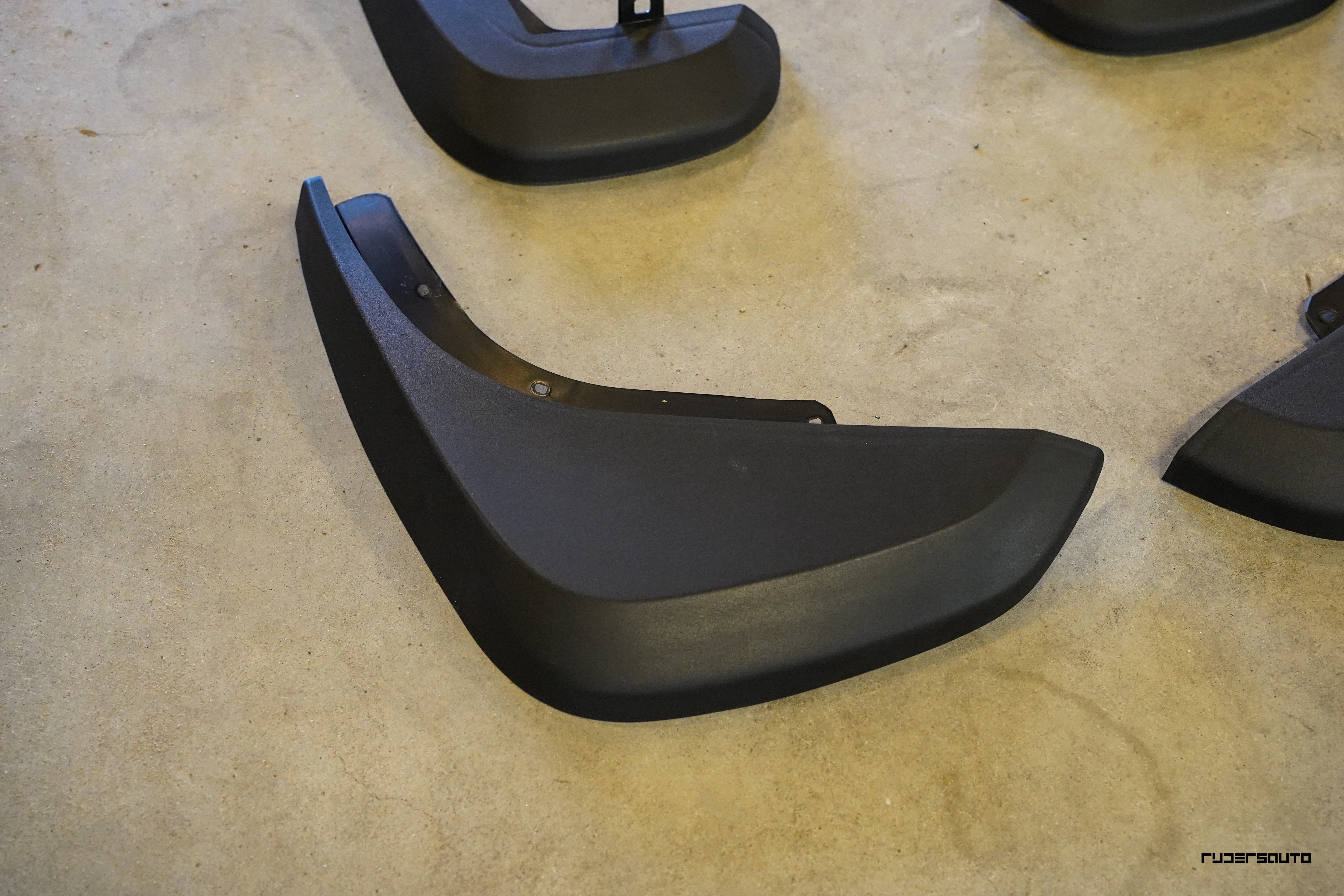 Land Rover Defender L663 90 & 110 Spatlappen Set Kort