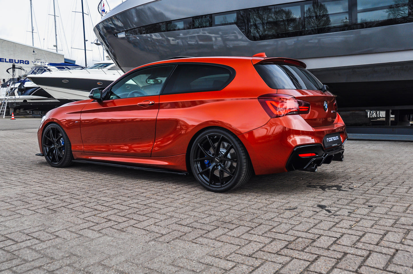 Performance Edition velgen - Hoogglans Zwart 8x19 ET40 5x120