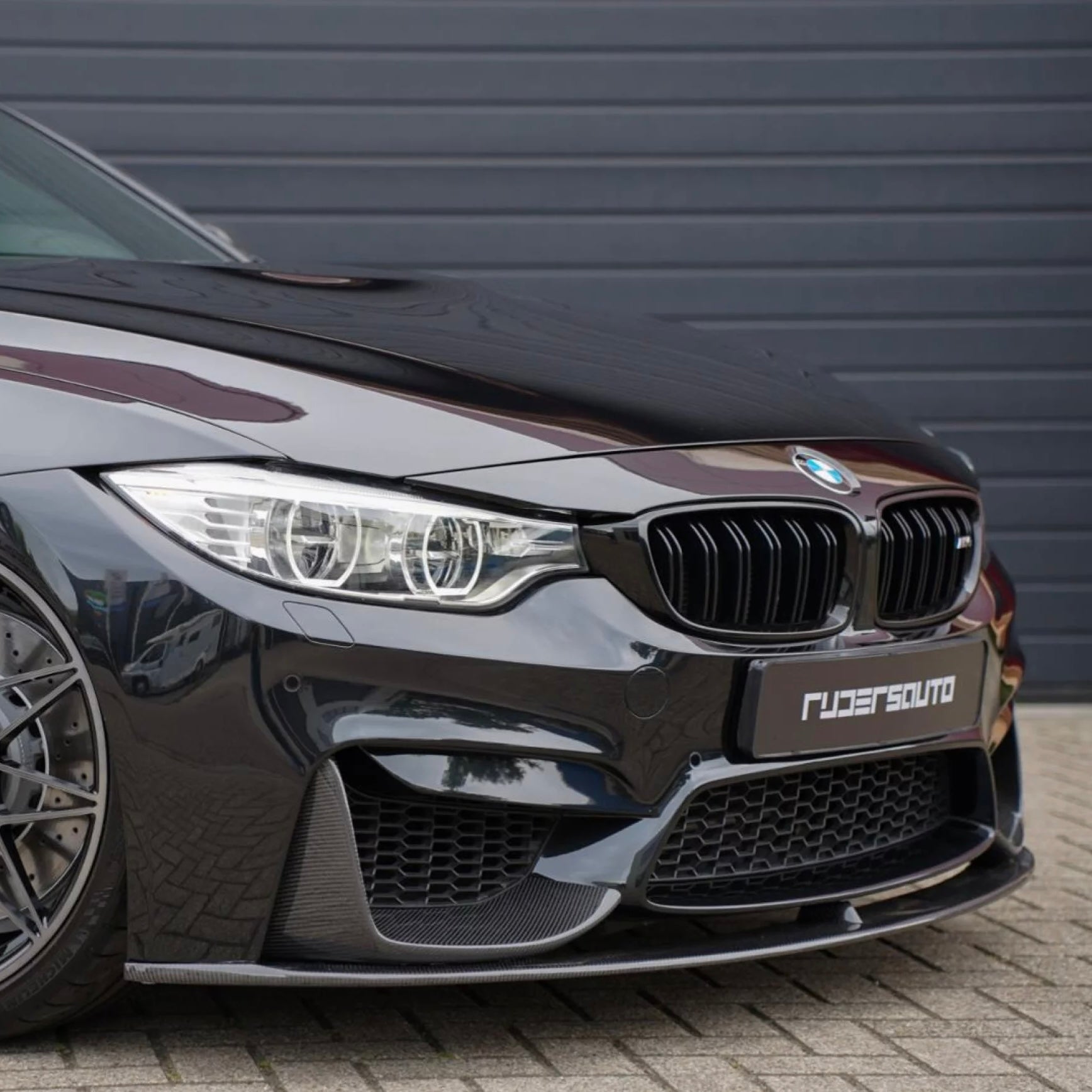 Front splitter carbon fibre M-performance style BMW M3/M4 (F80/F82/F83)