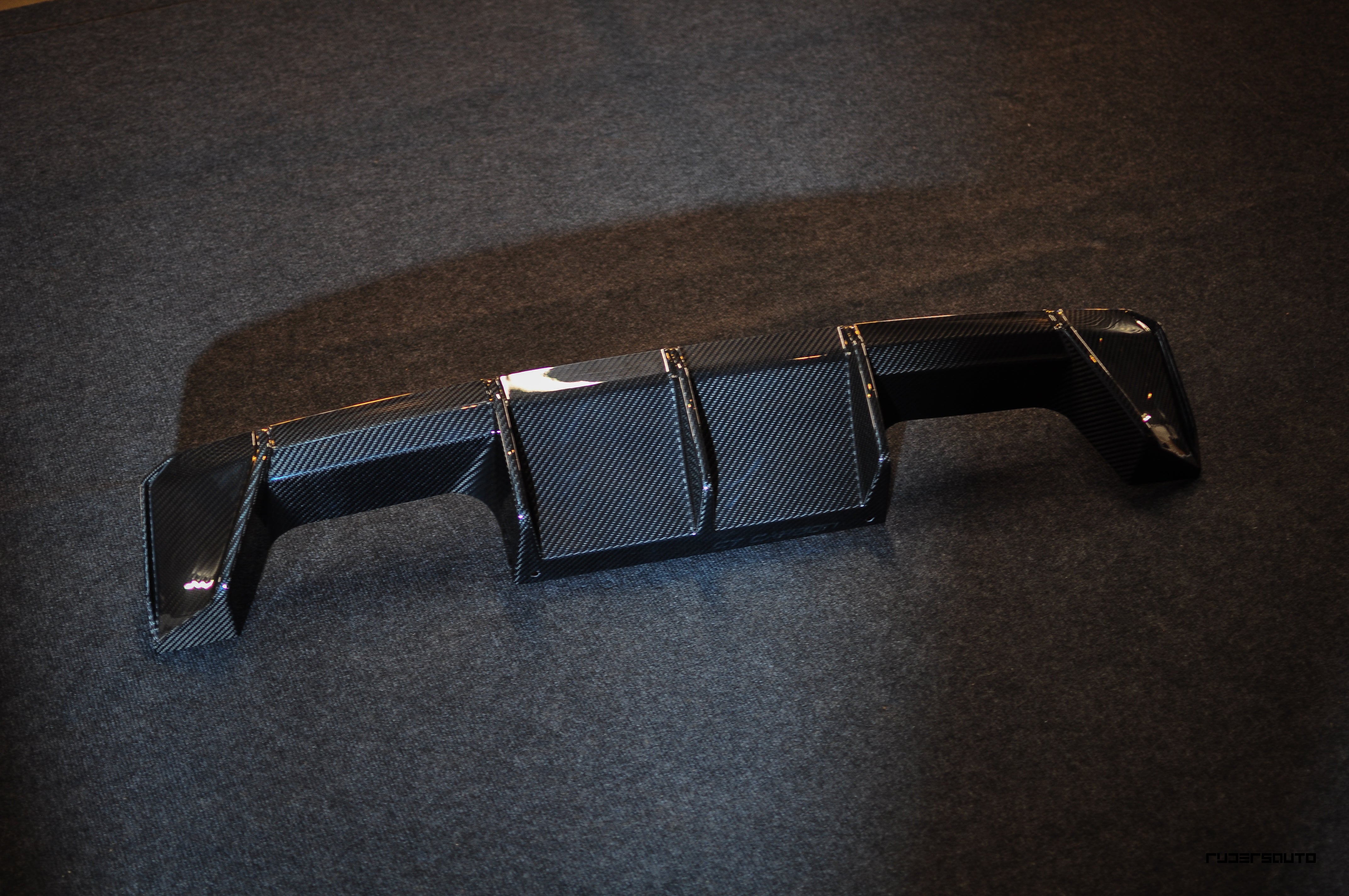 Carbon fibre diffuser BMW M3/M4 G80/G81/G82/G83 - M-Performance style