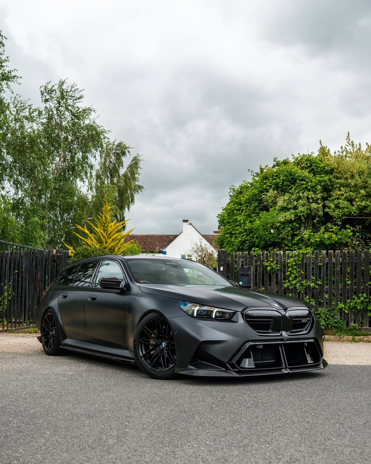 Carbon fiber front splitter BMW M5 G90 & M5 Touring G99