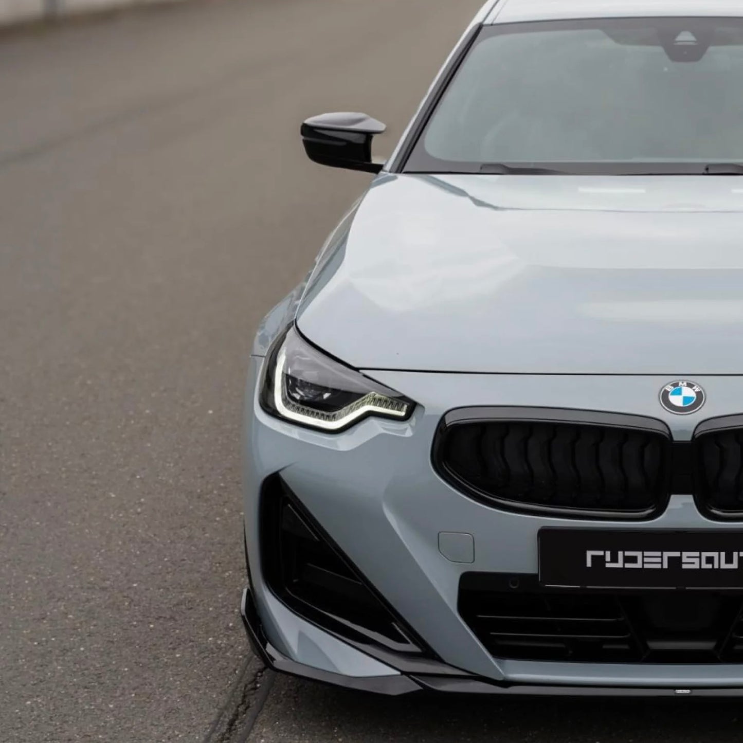 Front splitter BMW G42 2-serie M-Performance style - Hoogglans zwart
