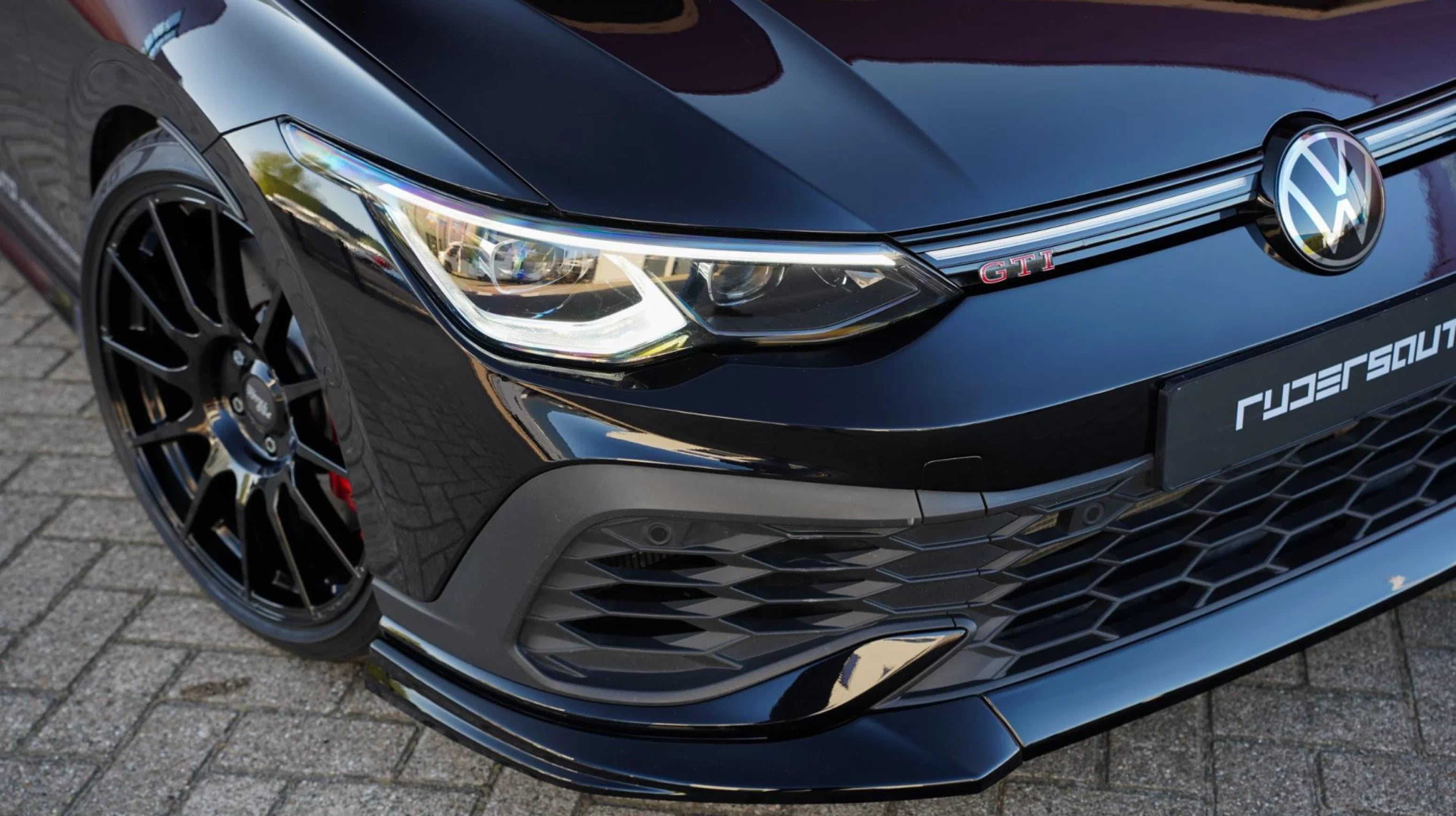 Front splitter VW Golf 8 GTI Clubsport - Zaero-Design