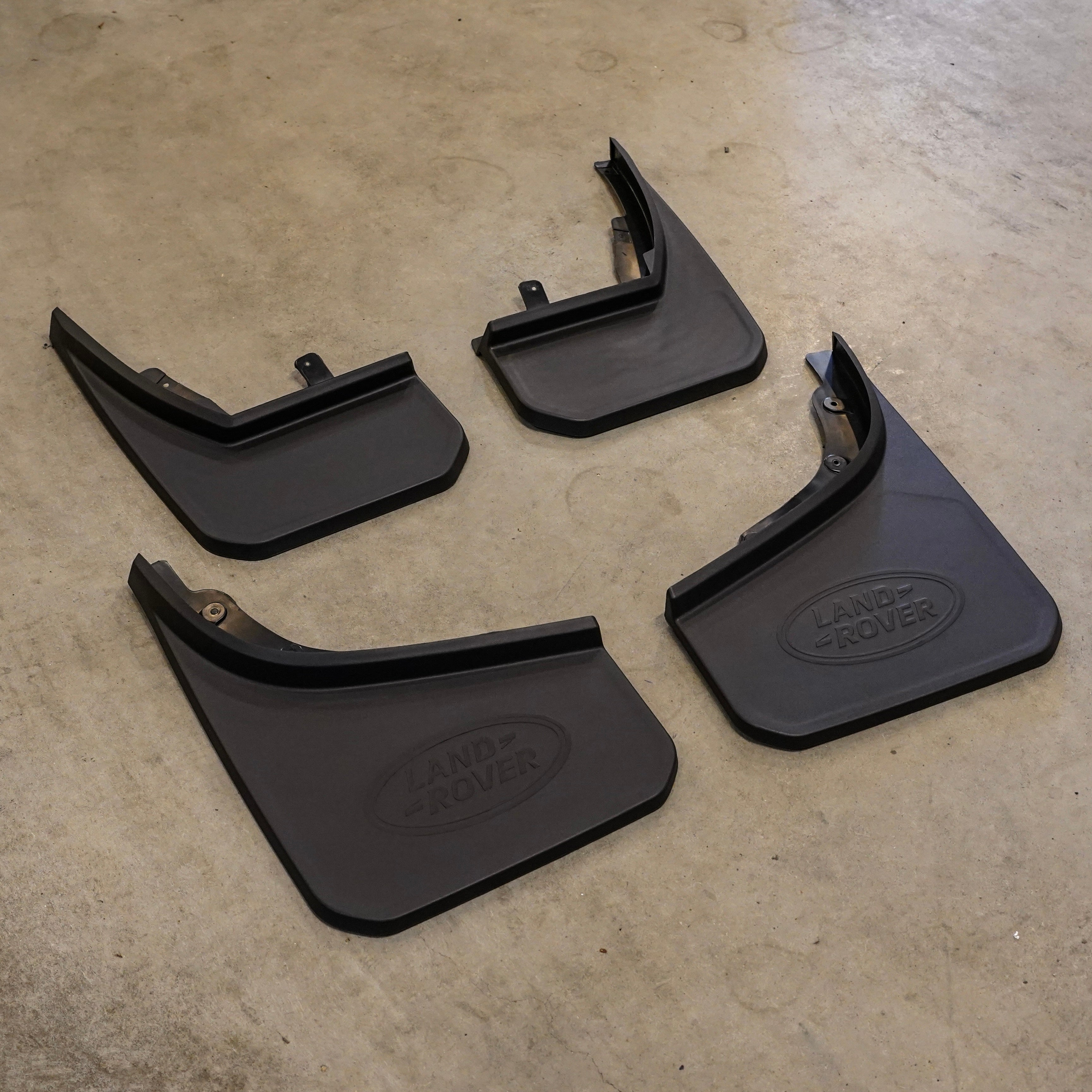 Land Rover Defender L663 90 & 110 Spatlappen Set (2020+)