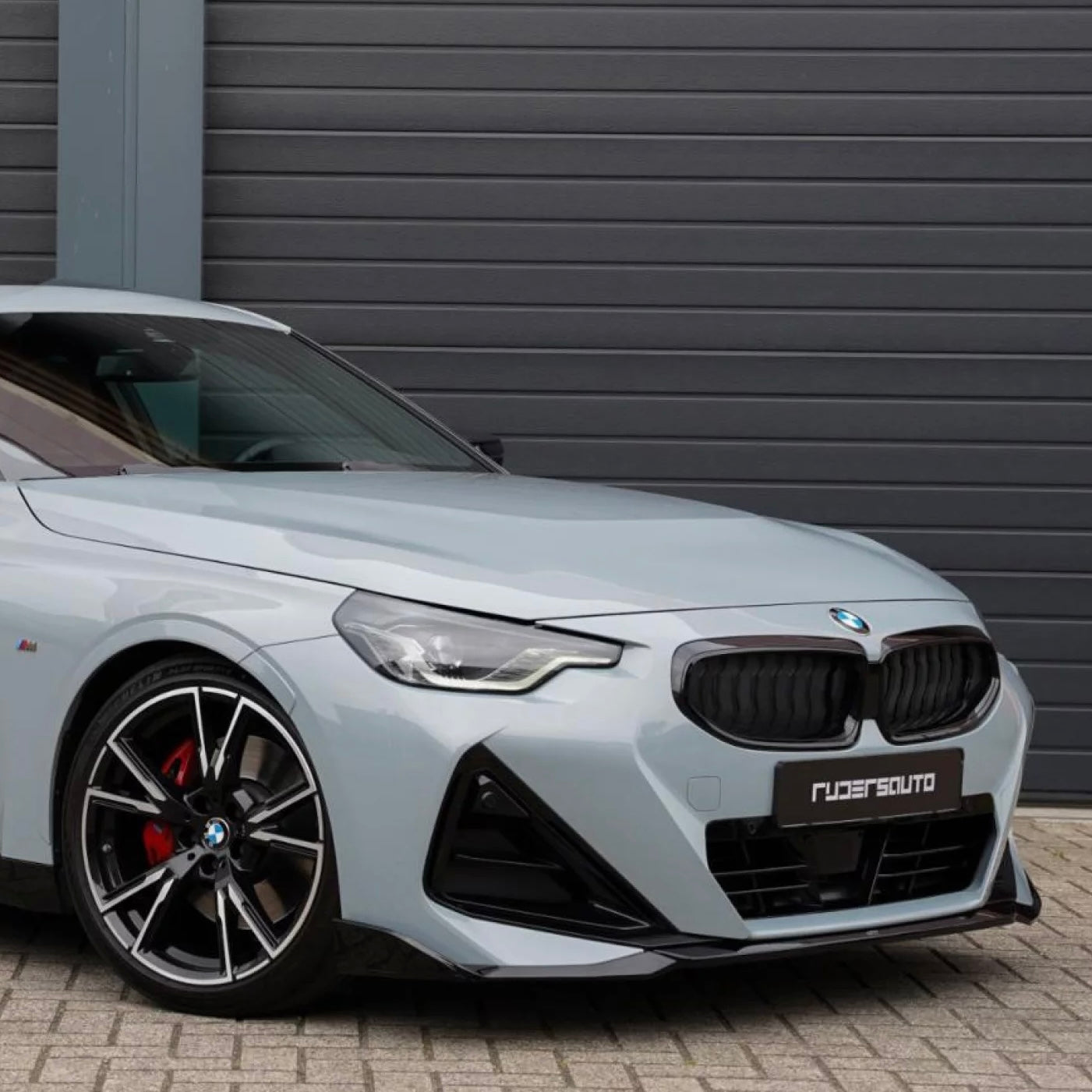 Front splitter BMW G42 2-serie M-Performance style - Hoogglans zwart