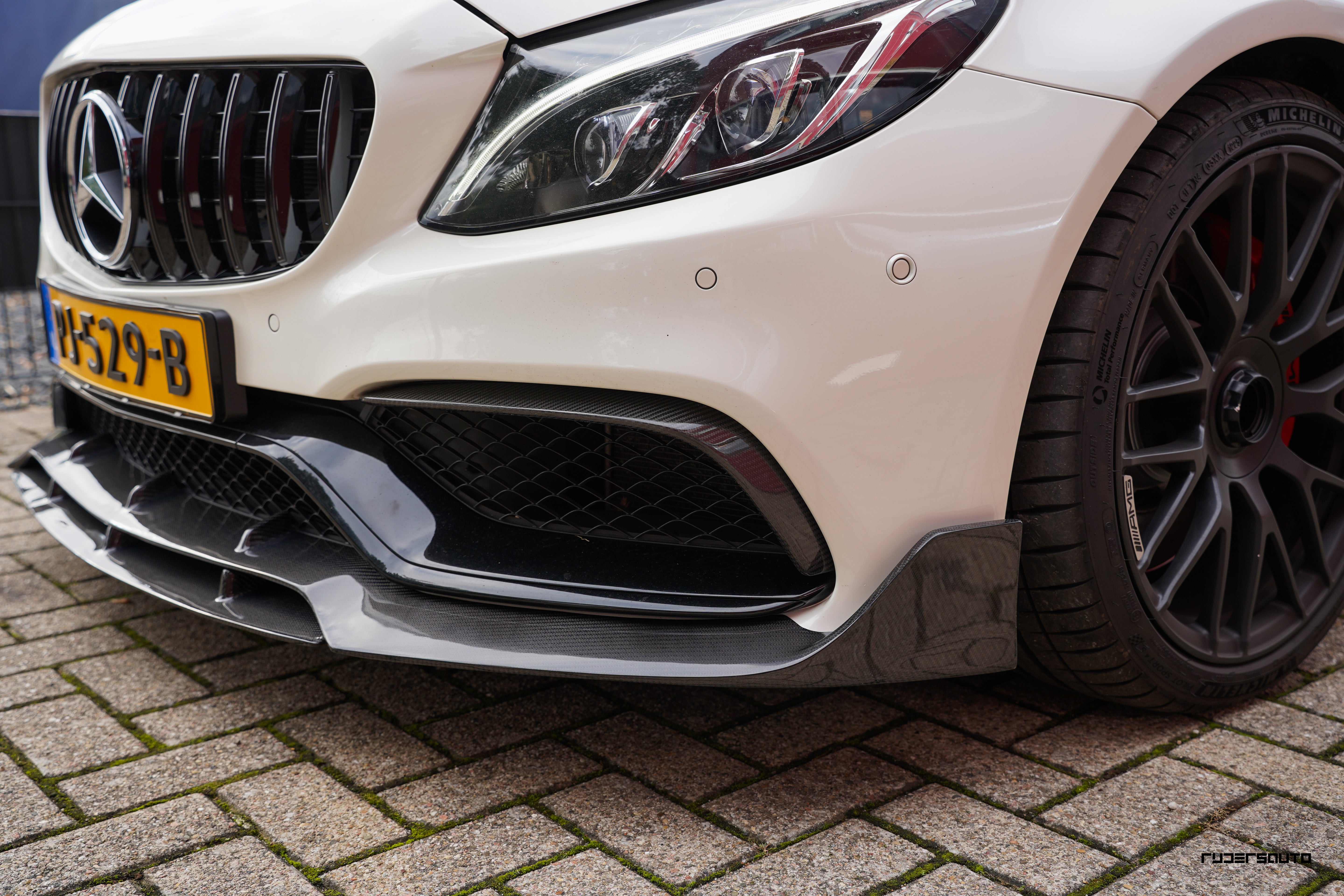 Carbon fibre front splitter Mercedes C63 W205 Coupe