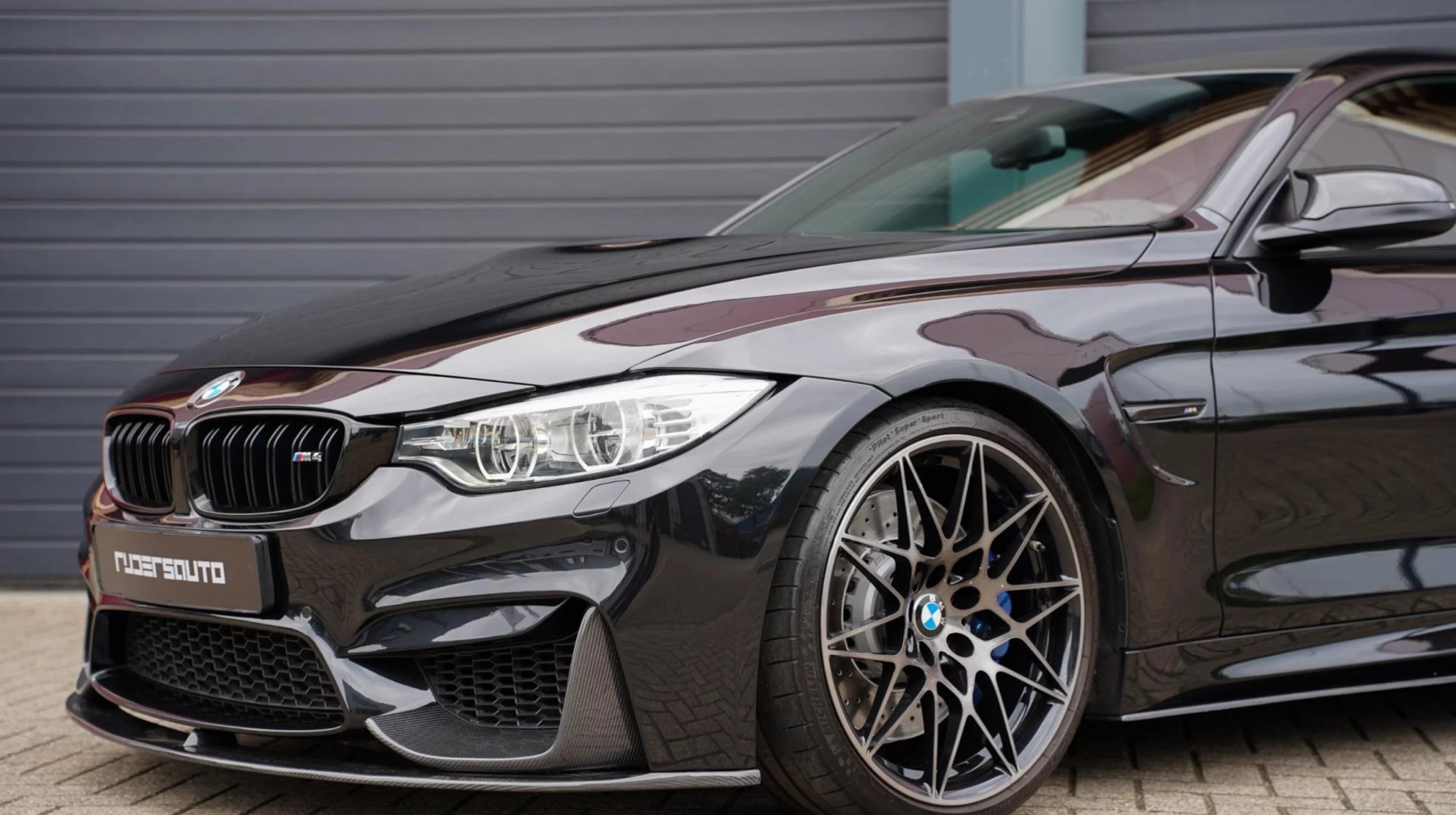 Front splitter carbon fibre M-performance style BMW M3/M4 (F80/F82/F83)