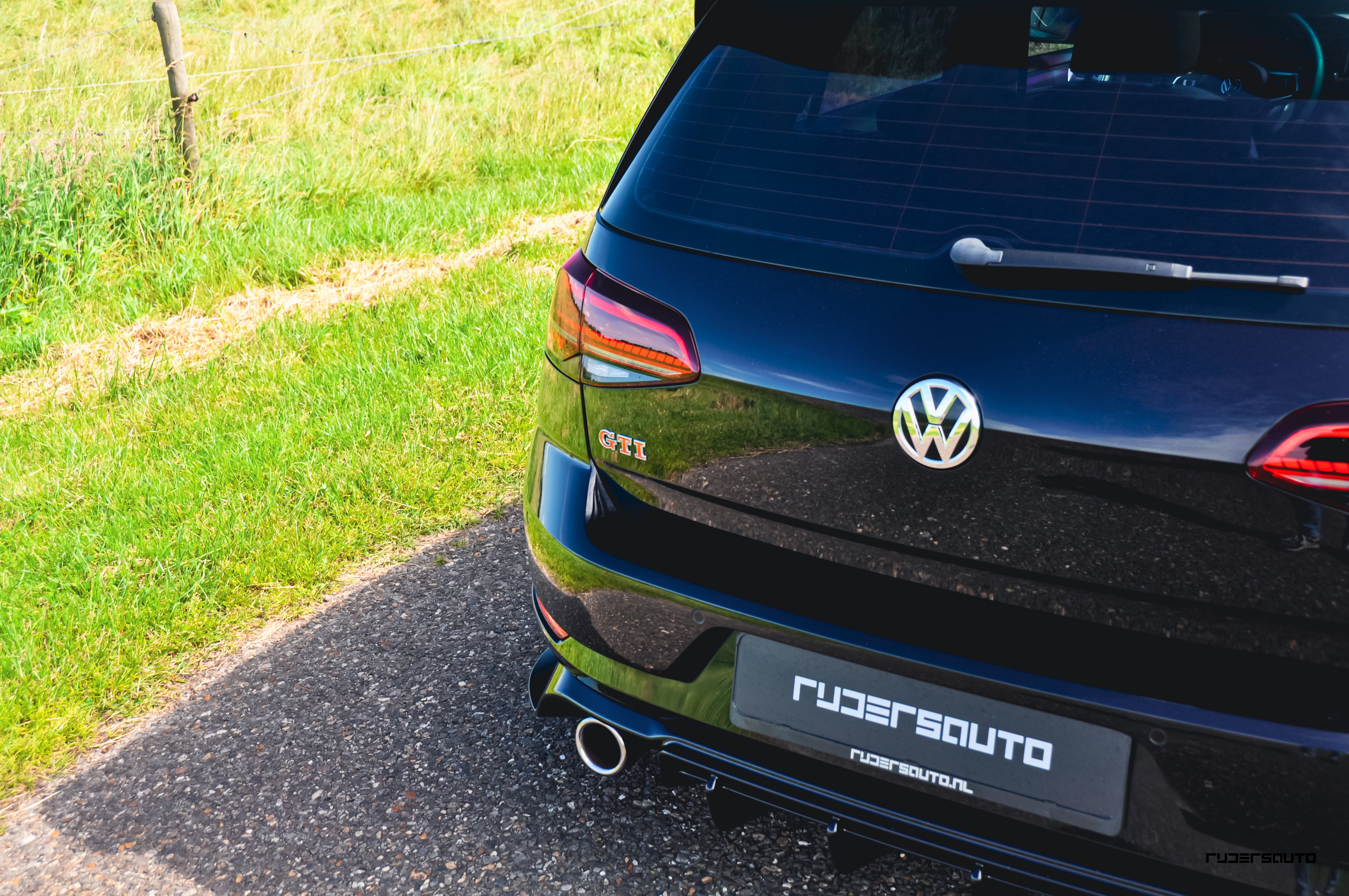 Diffuser VW Golf 7.5 GTI - Zaero Design (Facelift)