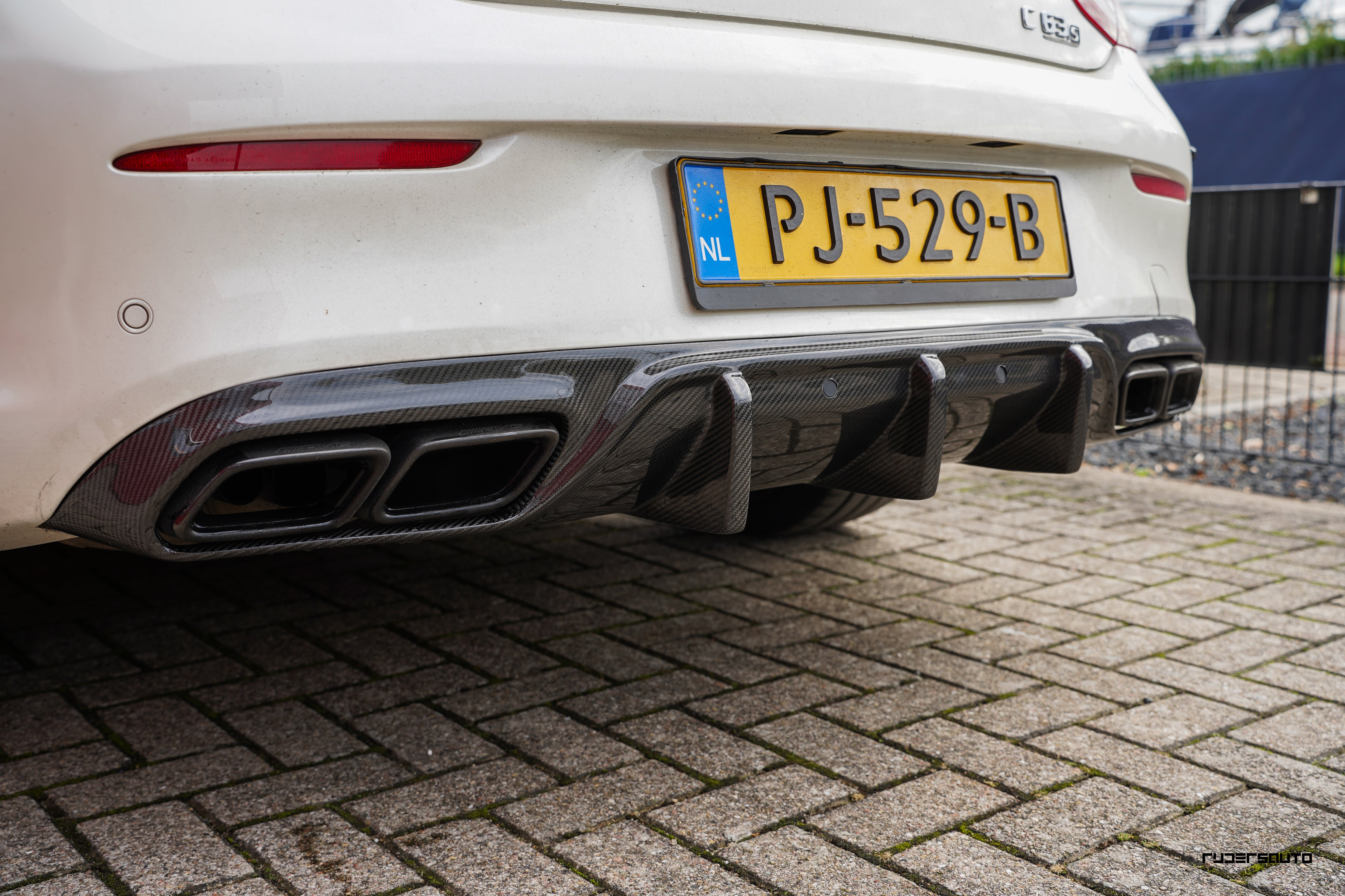 Carbon fibre diffuser Mercedes C63 W205 Coupe