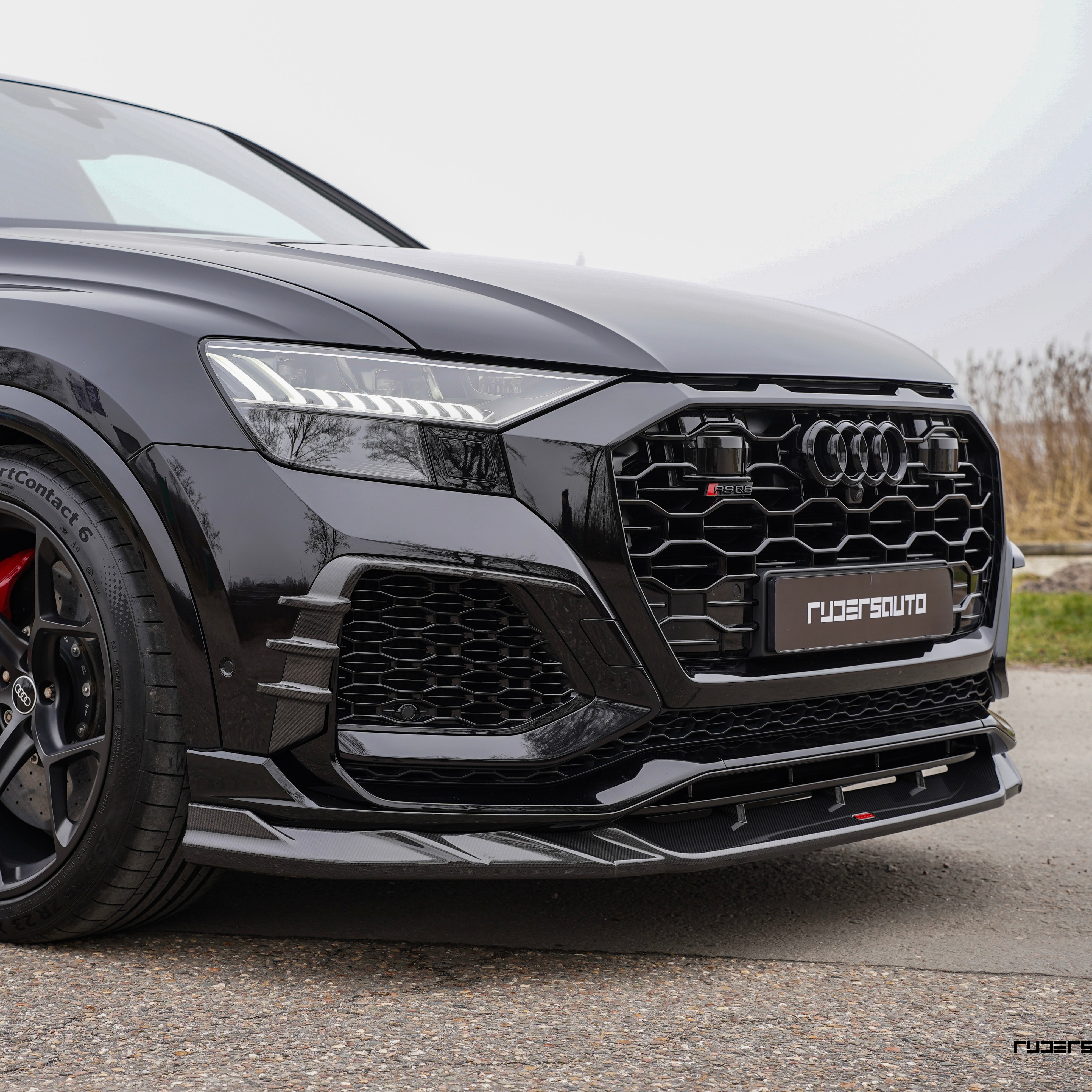 Urban carbon front splitter Audi RSQ8 (2019-2023)