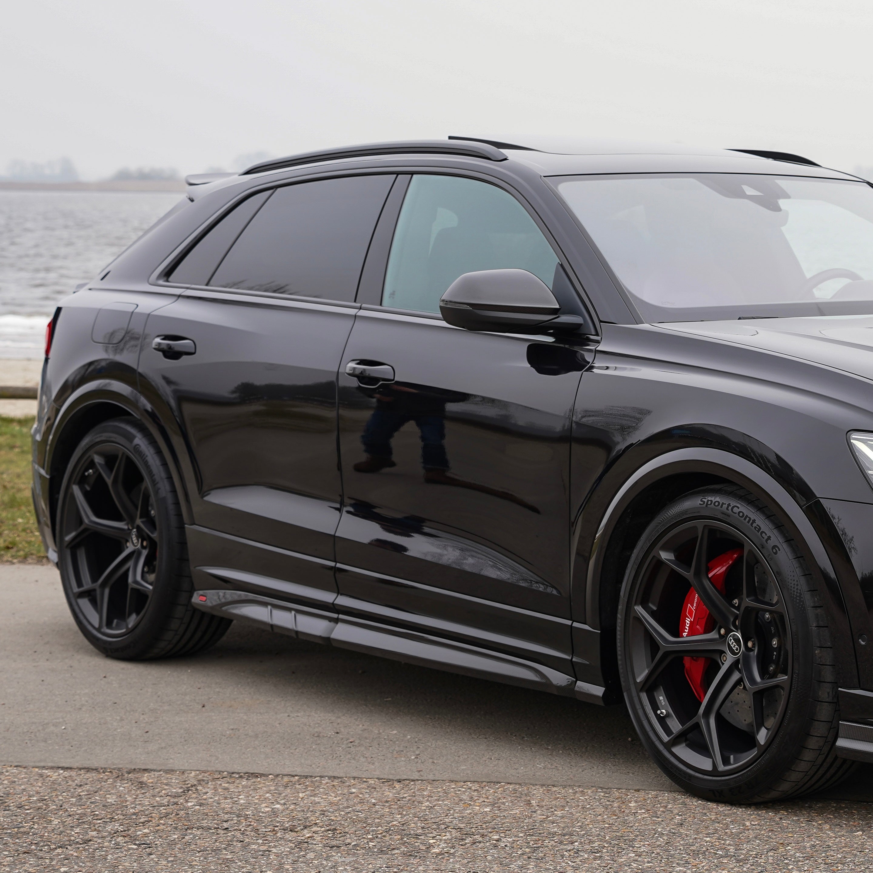 Urban carbon side skirts Audi RSQ8 (2019-2023)