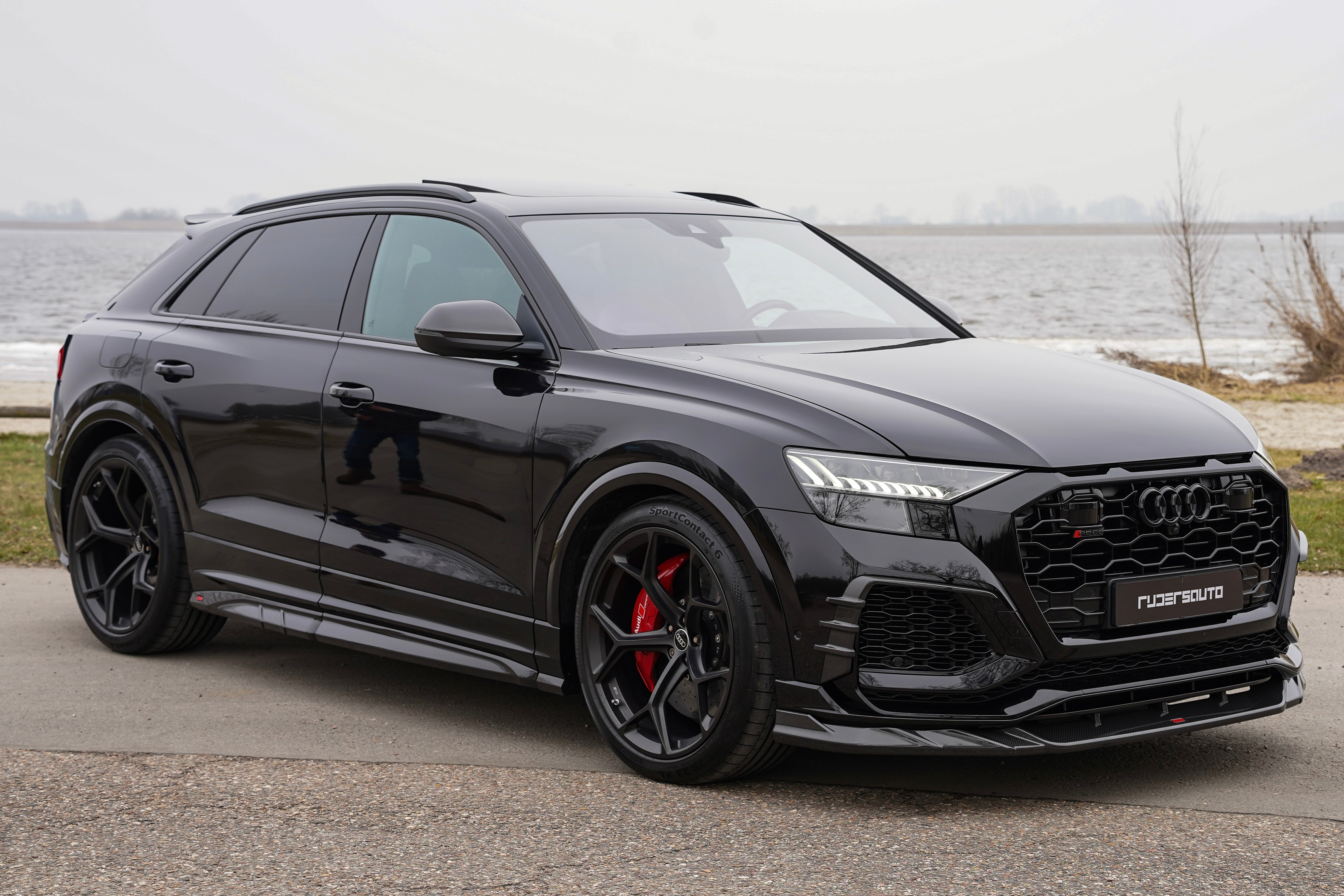 Urban carbon front splitter Audi RSQ8 (2019-2023)