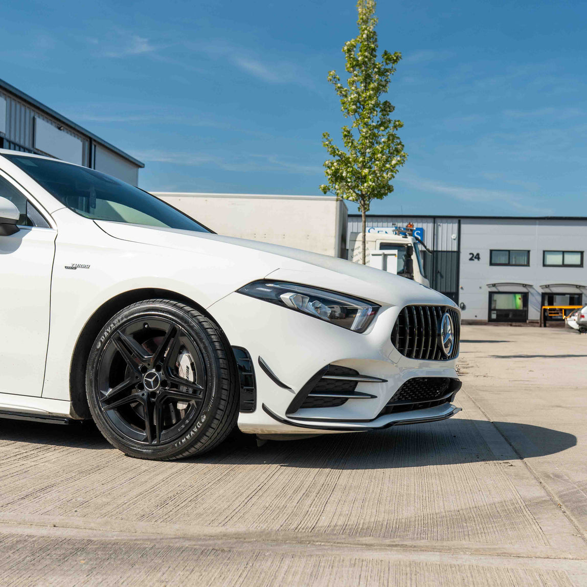 Front splitter & canards Mercedes A-Klasse W177 & V177 Hoogglans zwart