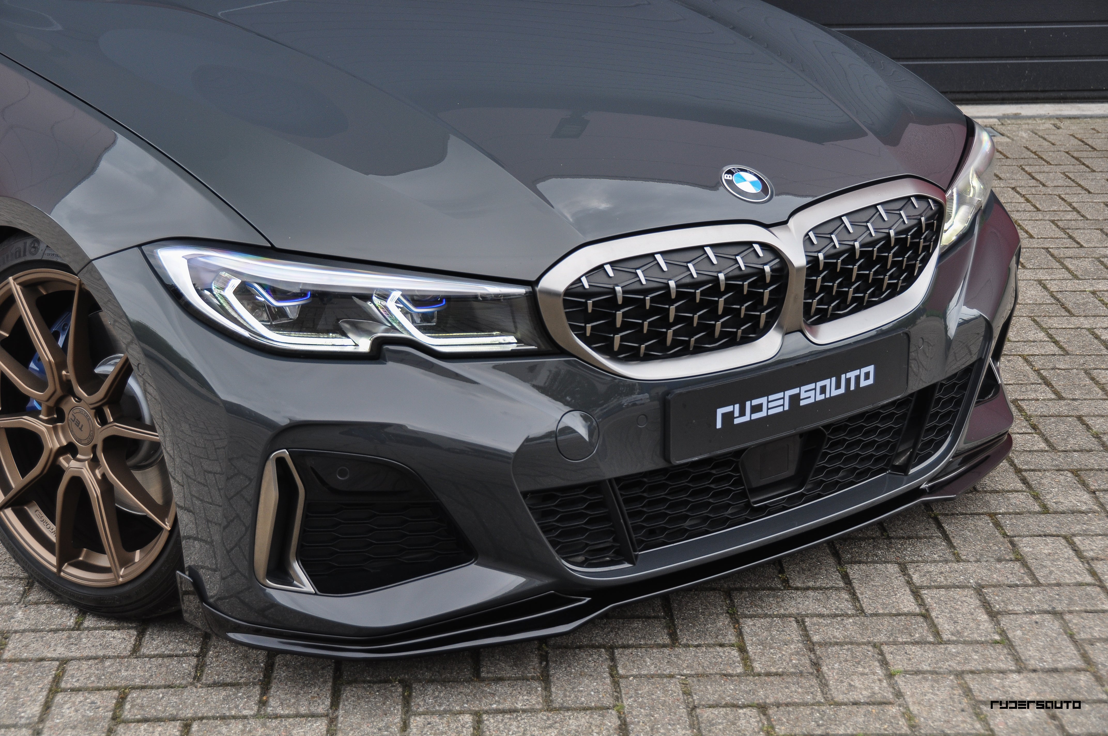 Front splitter hoogglans zwart BMW 3-serie G20/21 M-Performance style