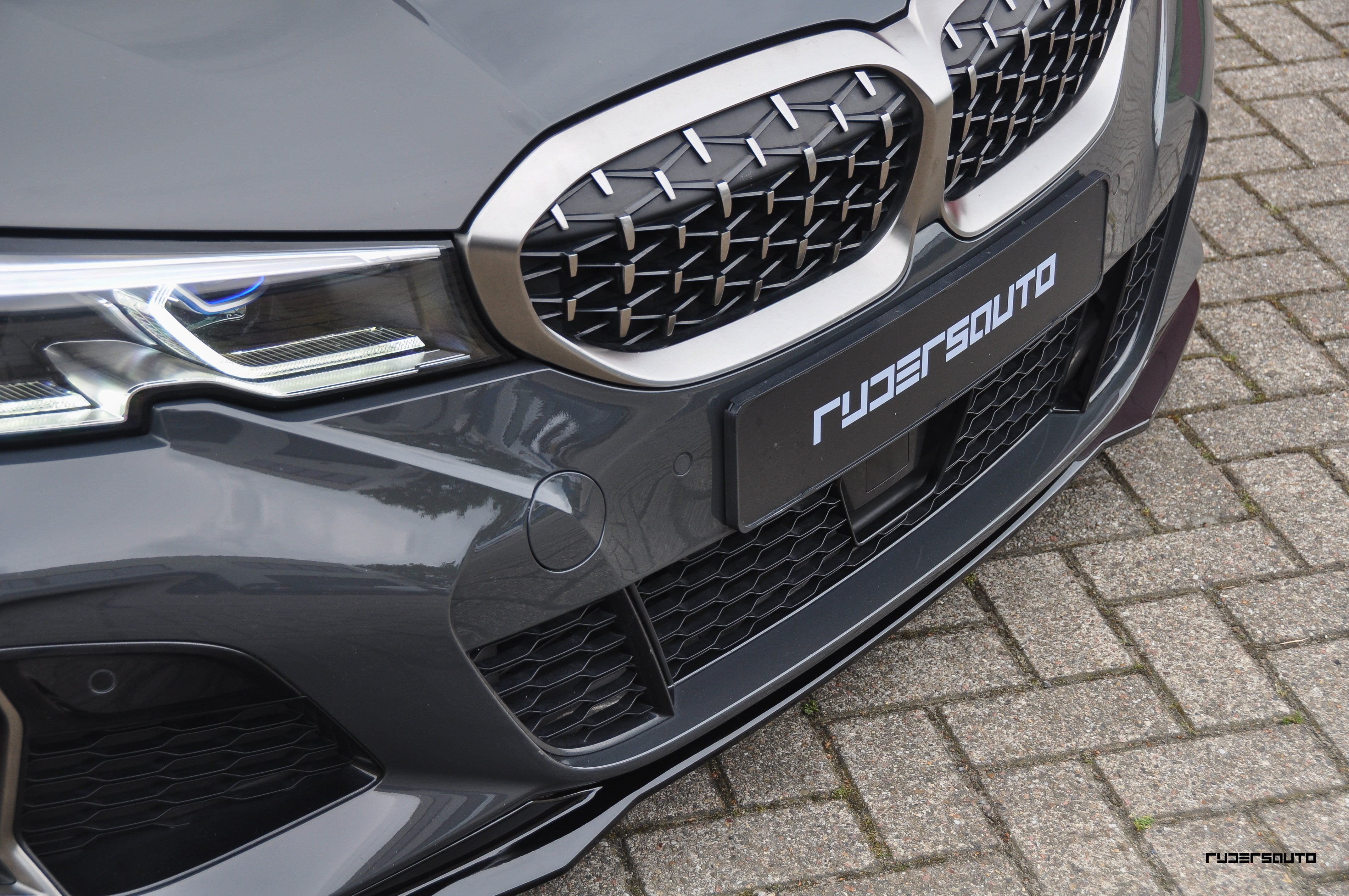 Front splitter hoogglans zwart BMW 3-serie G20/21 M-Performance style