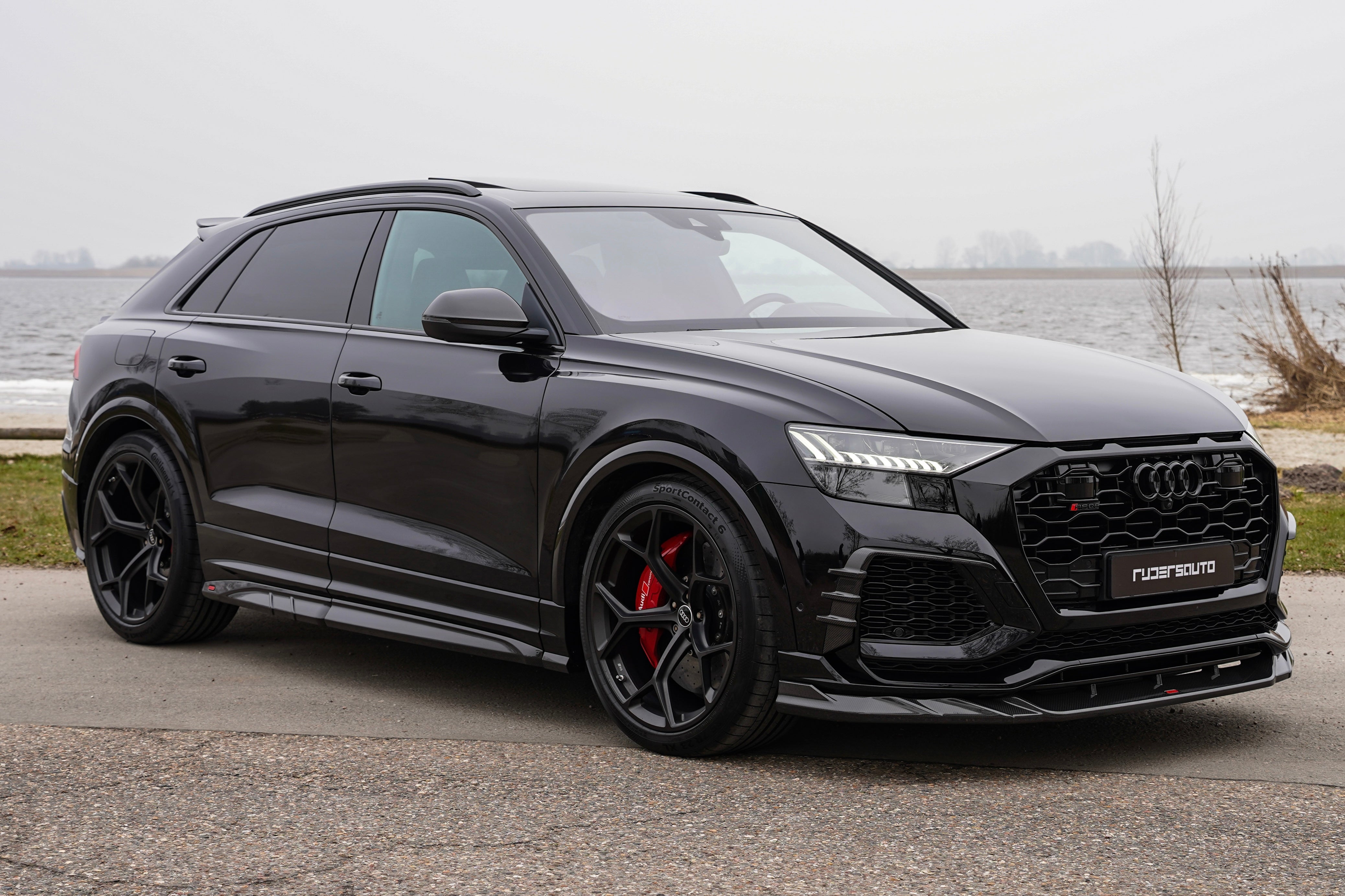Urban carbon front splitter Audi RSQ8 (2019-2023)