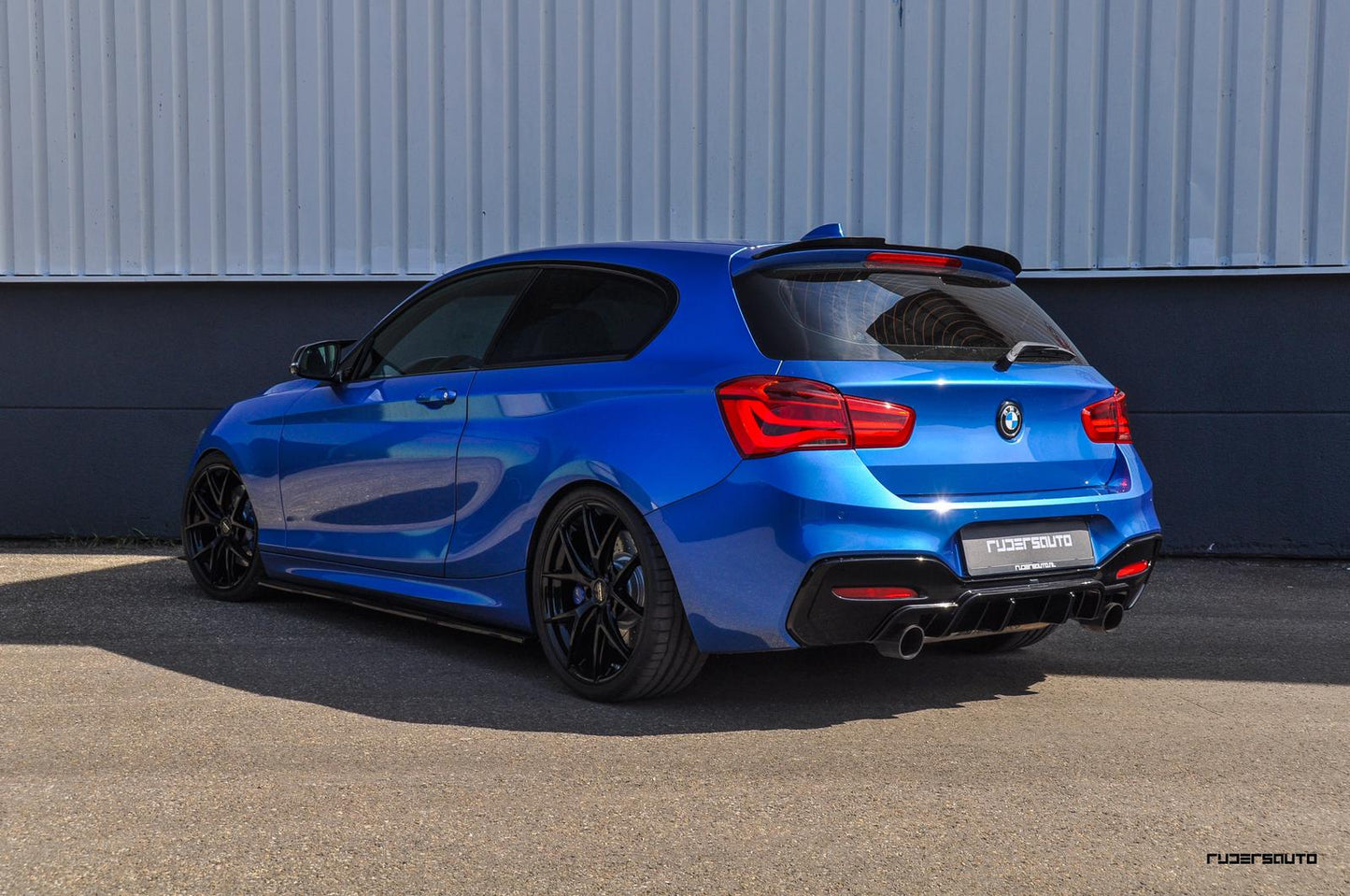 Performance Edition velgen - Hoogglans Zwart 8x19 ET40 5x120