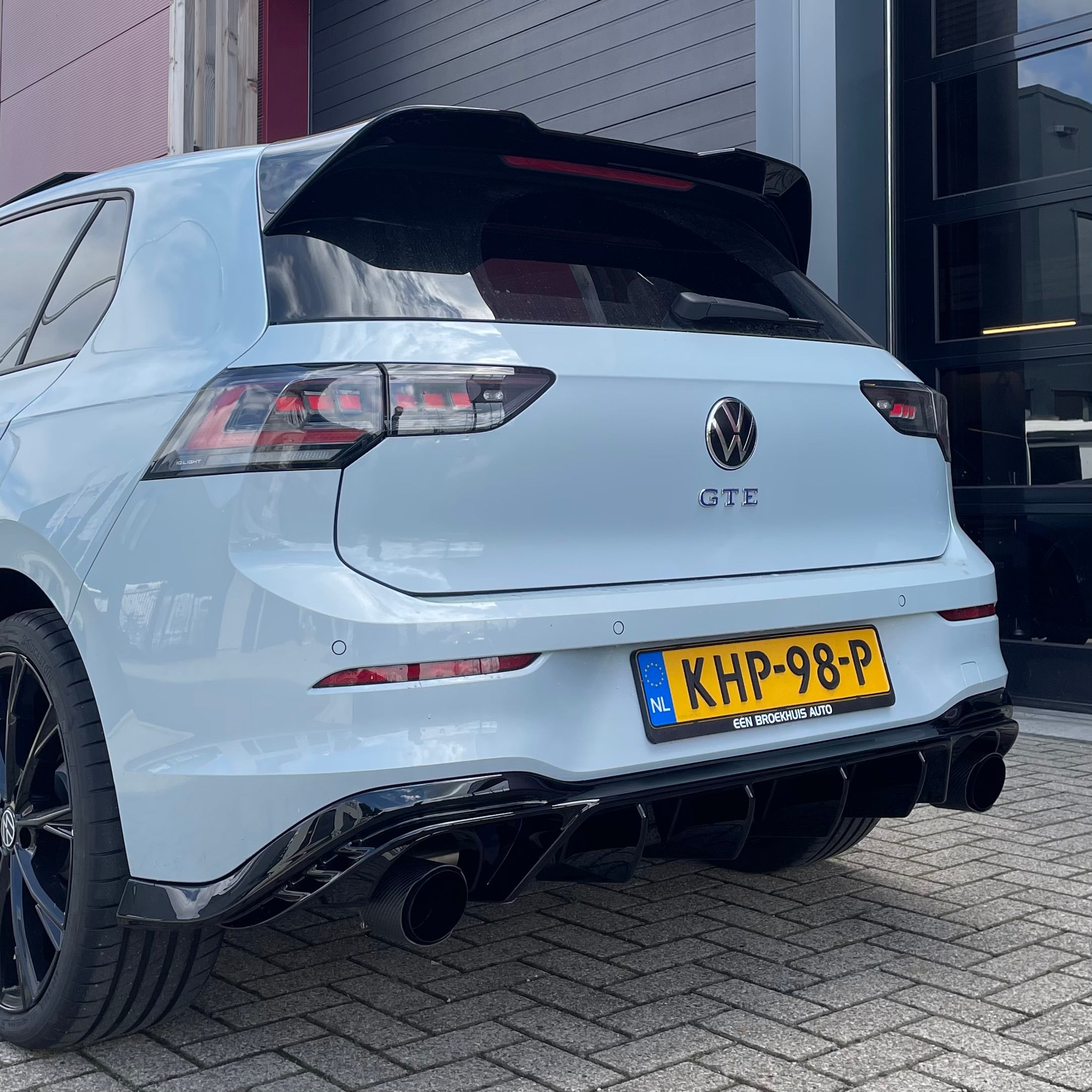 Uitlaat einddemper 'GTI Look' VW Golf 8.5