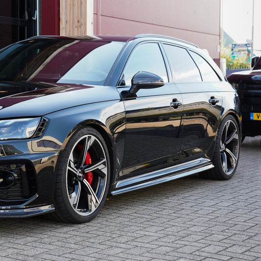 Carbon fibre side skirts Audi RS4 B9