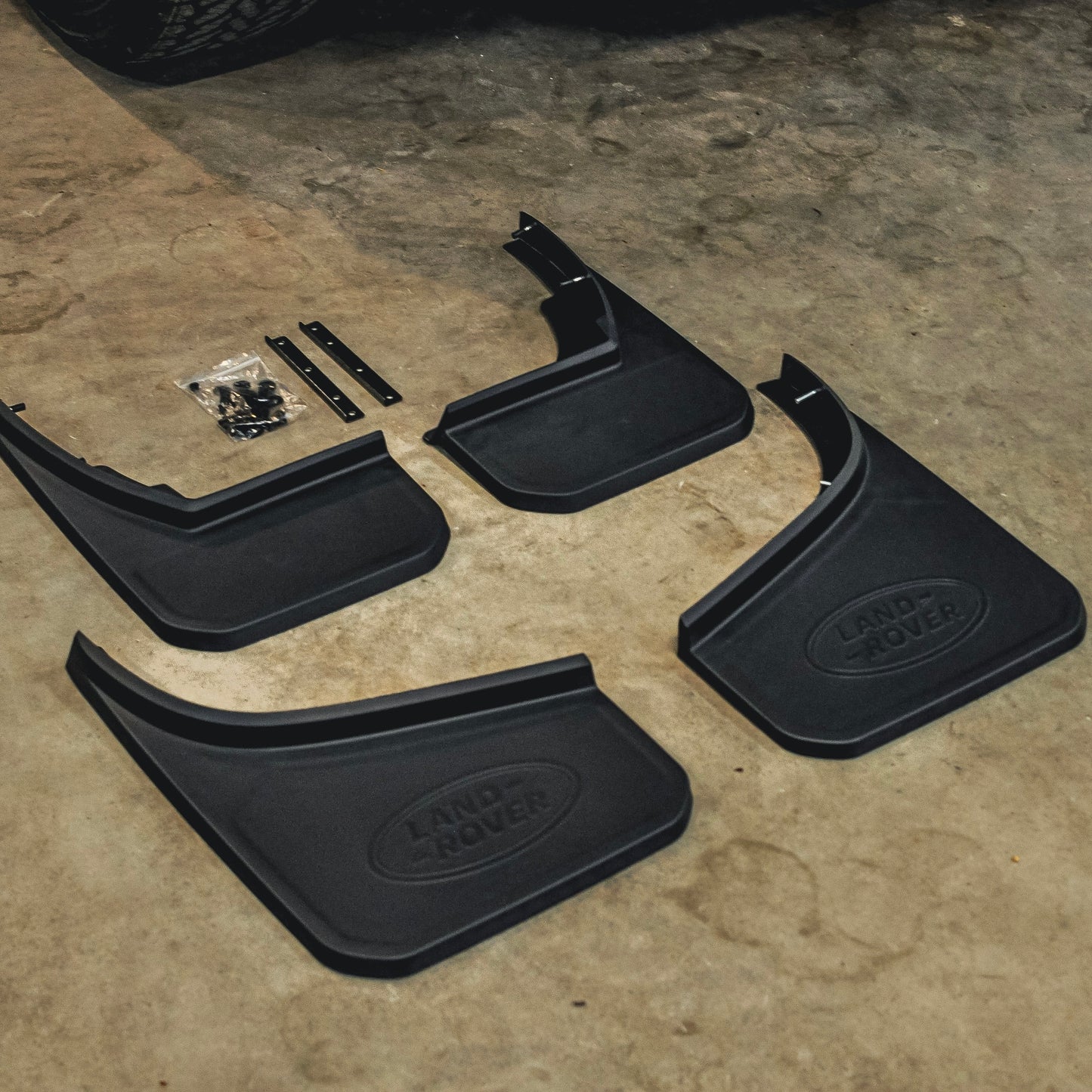 Land Rover Defender L663 110 Spatlappen Set (2020+)