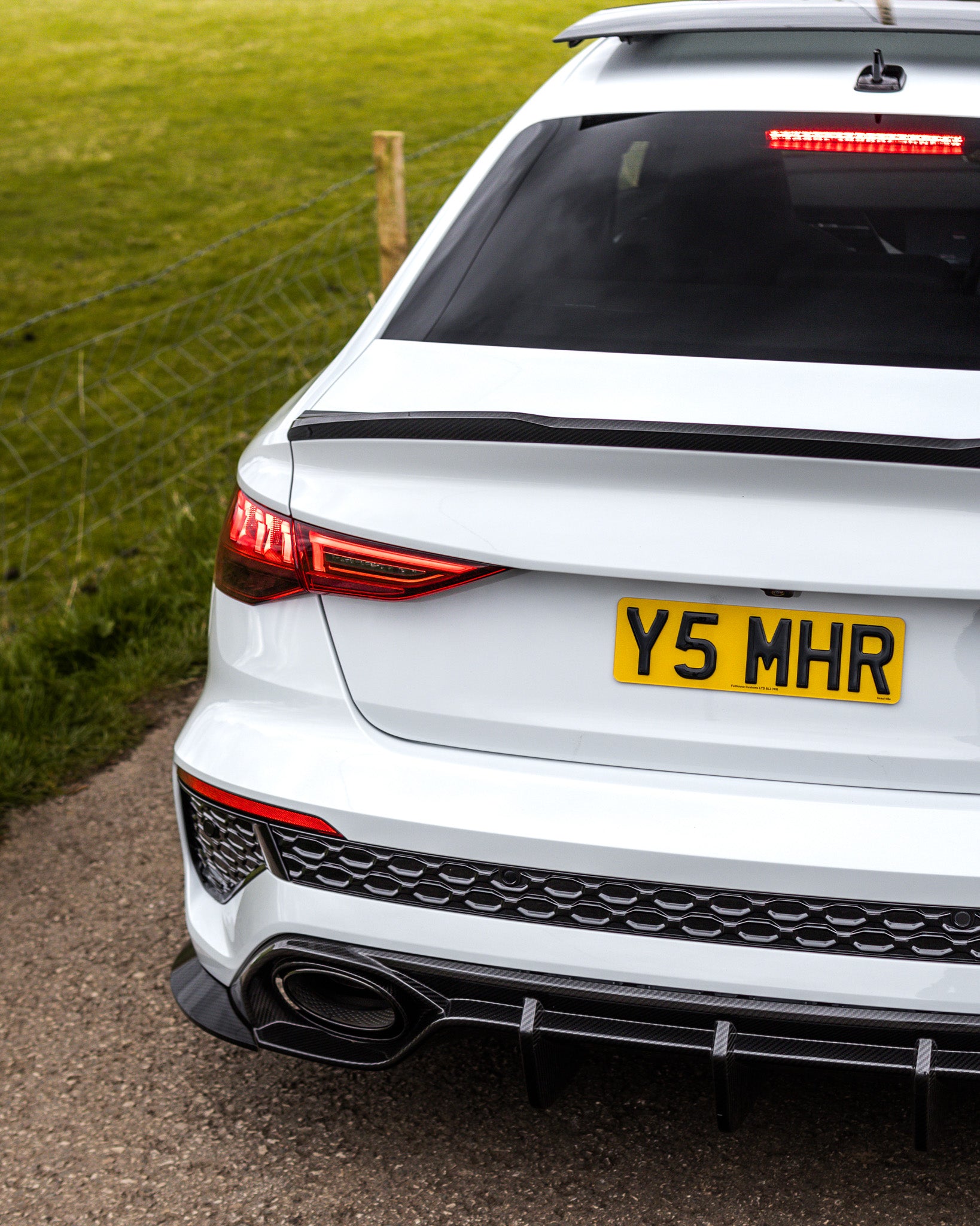 Diffuser carbon fibre Audi RS3 8Y - Sedan