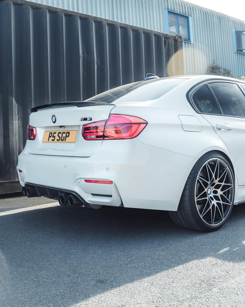 Carbon fibre diffuser BMW M3/M4 (F80 F82 F83) - M-Performance style