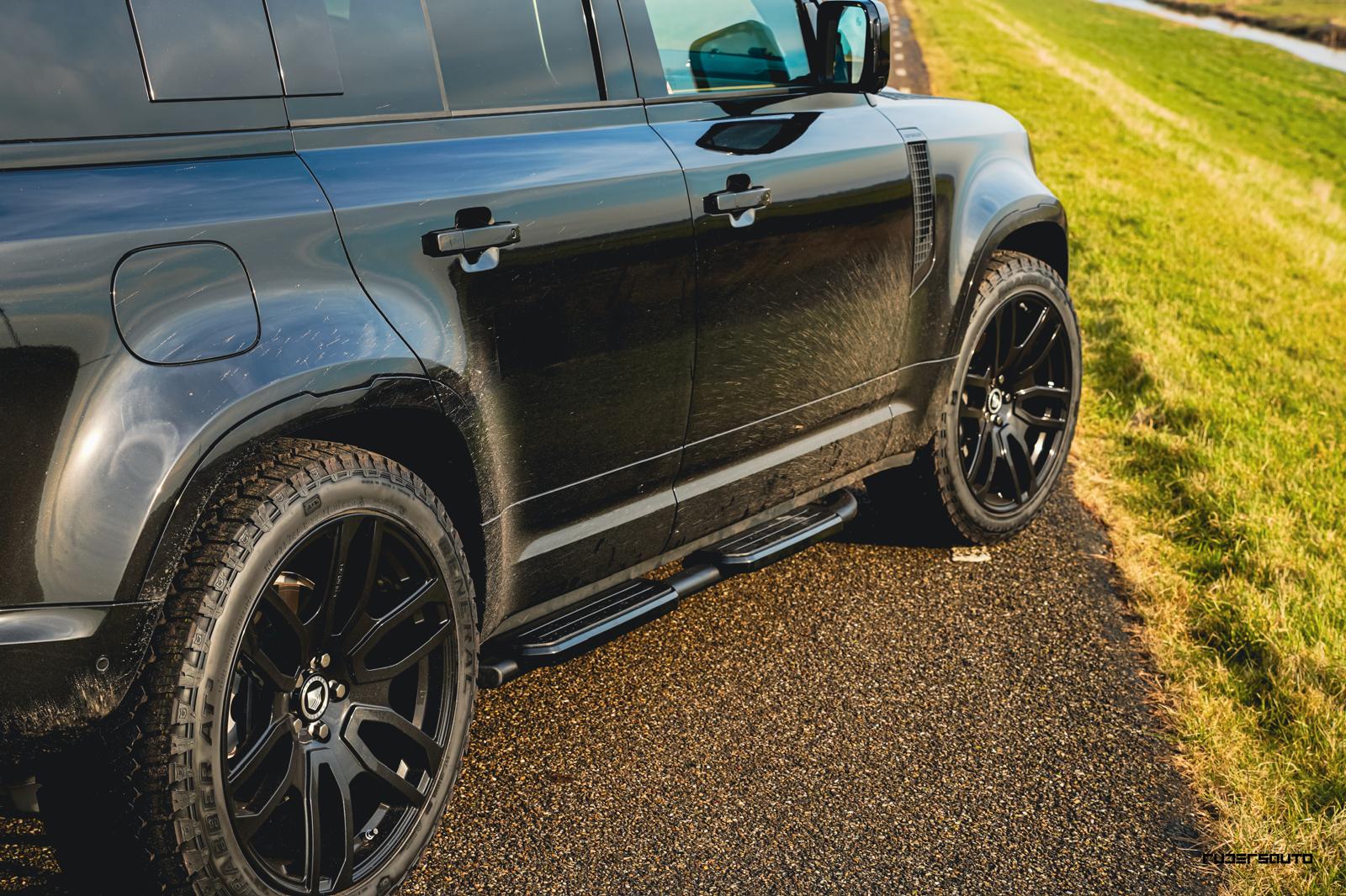 Land Rover Defender L663 110 Side Bars / Side Steps (2020+)