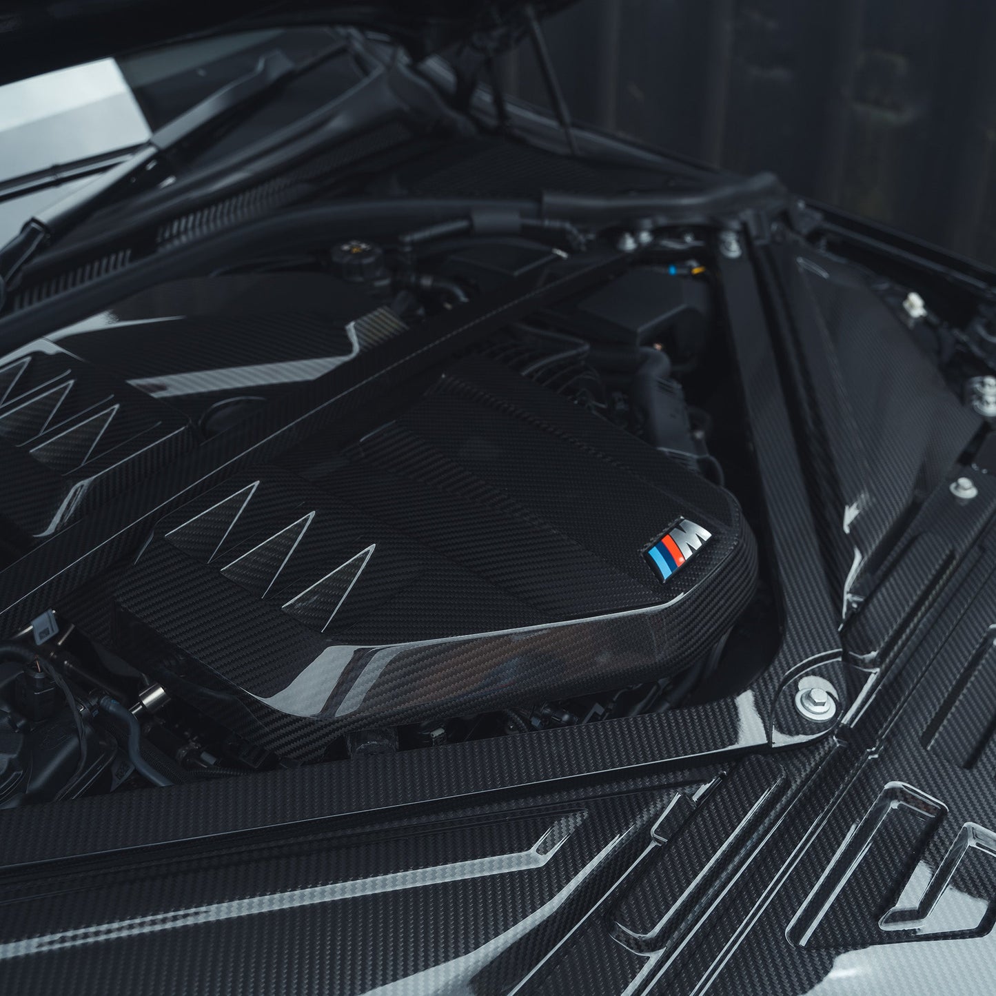 Motorruimte afdekkap carbon fiber BMW M2 M3 M4 G87/G80/G81/G82/G83