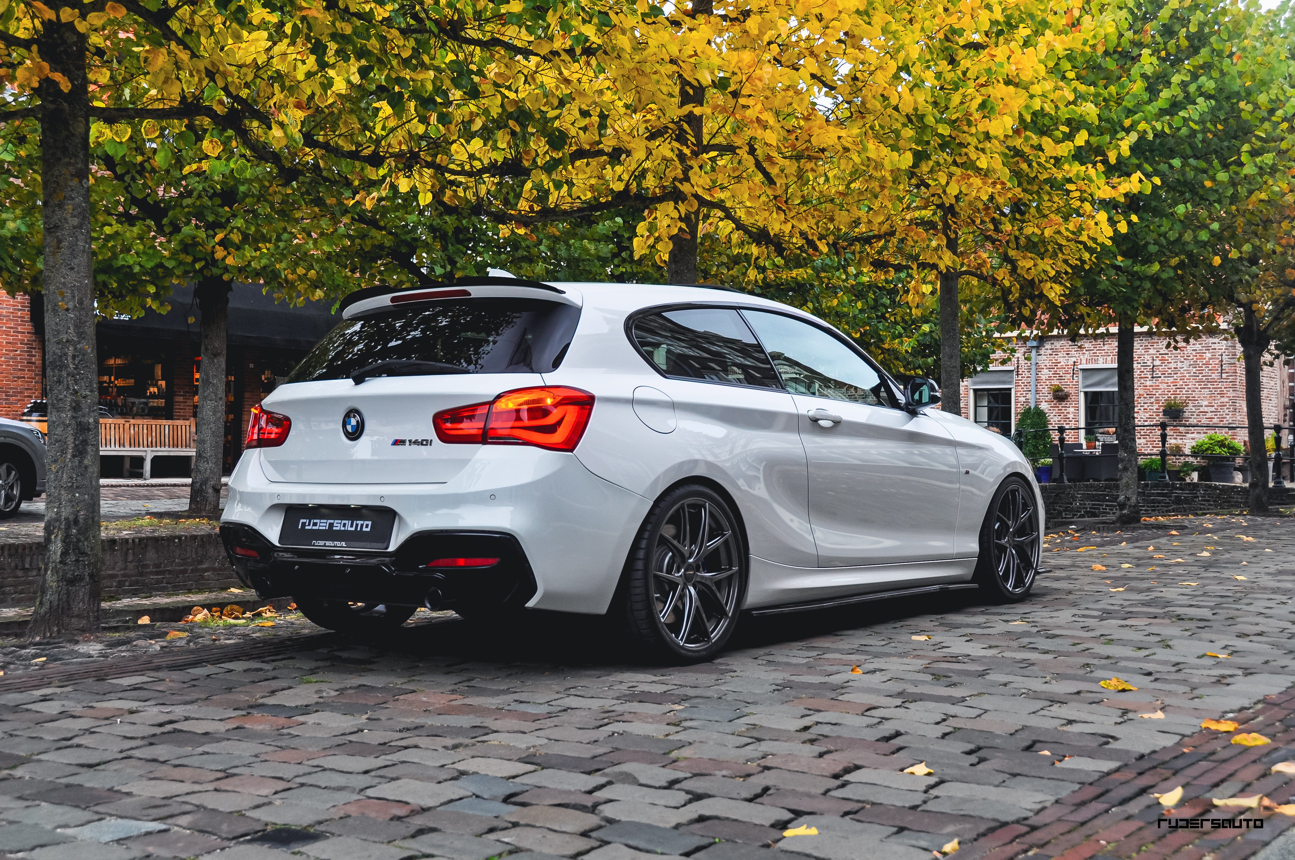 Performance Edition velgen - Hyper Black 8x19 ET40 5x120