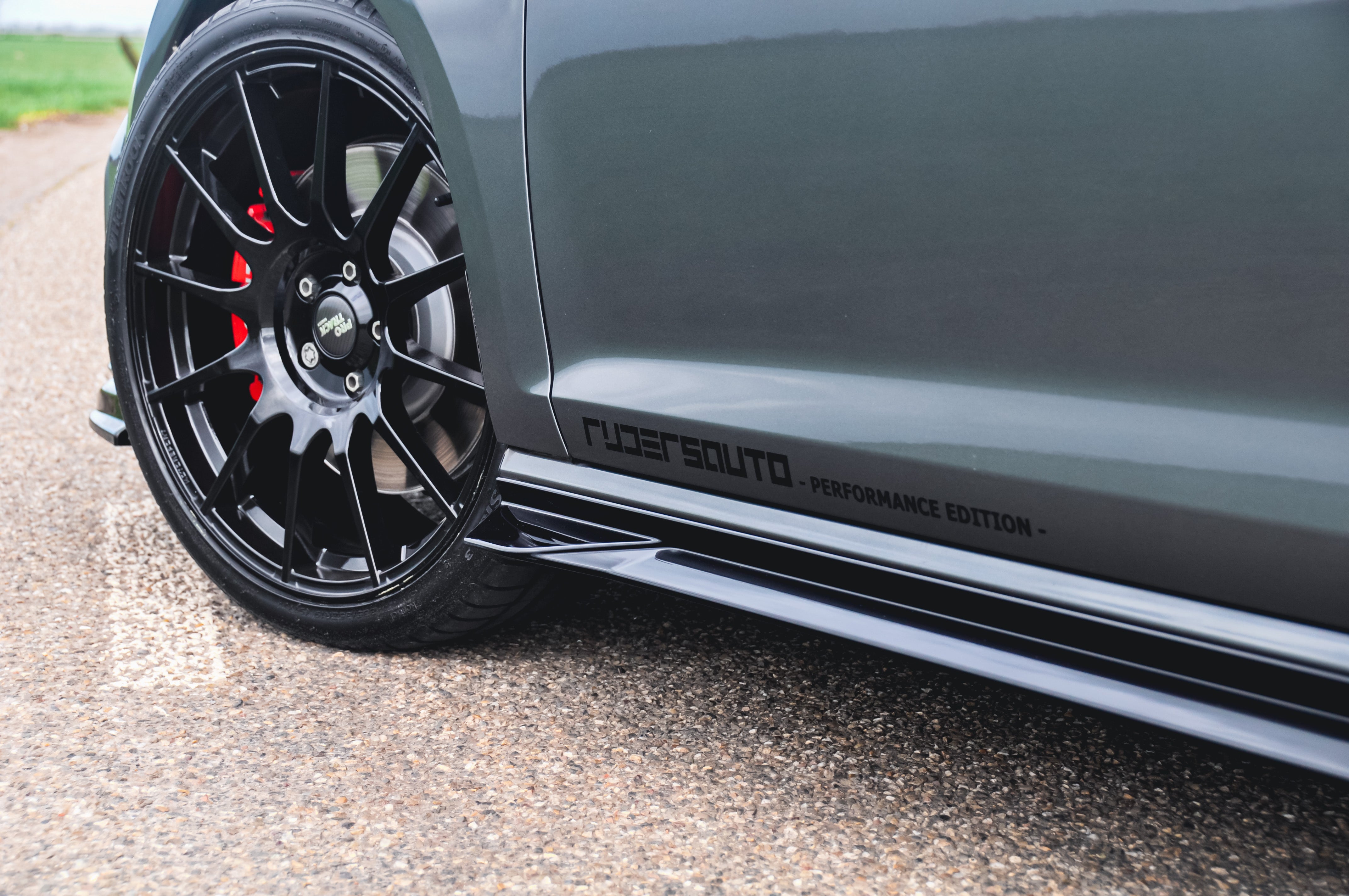 Zaero-Design Bodykit VW Golf 7.5 GTI