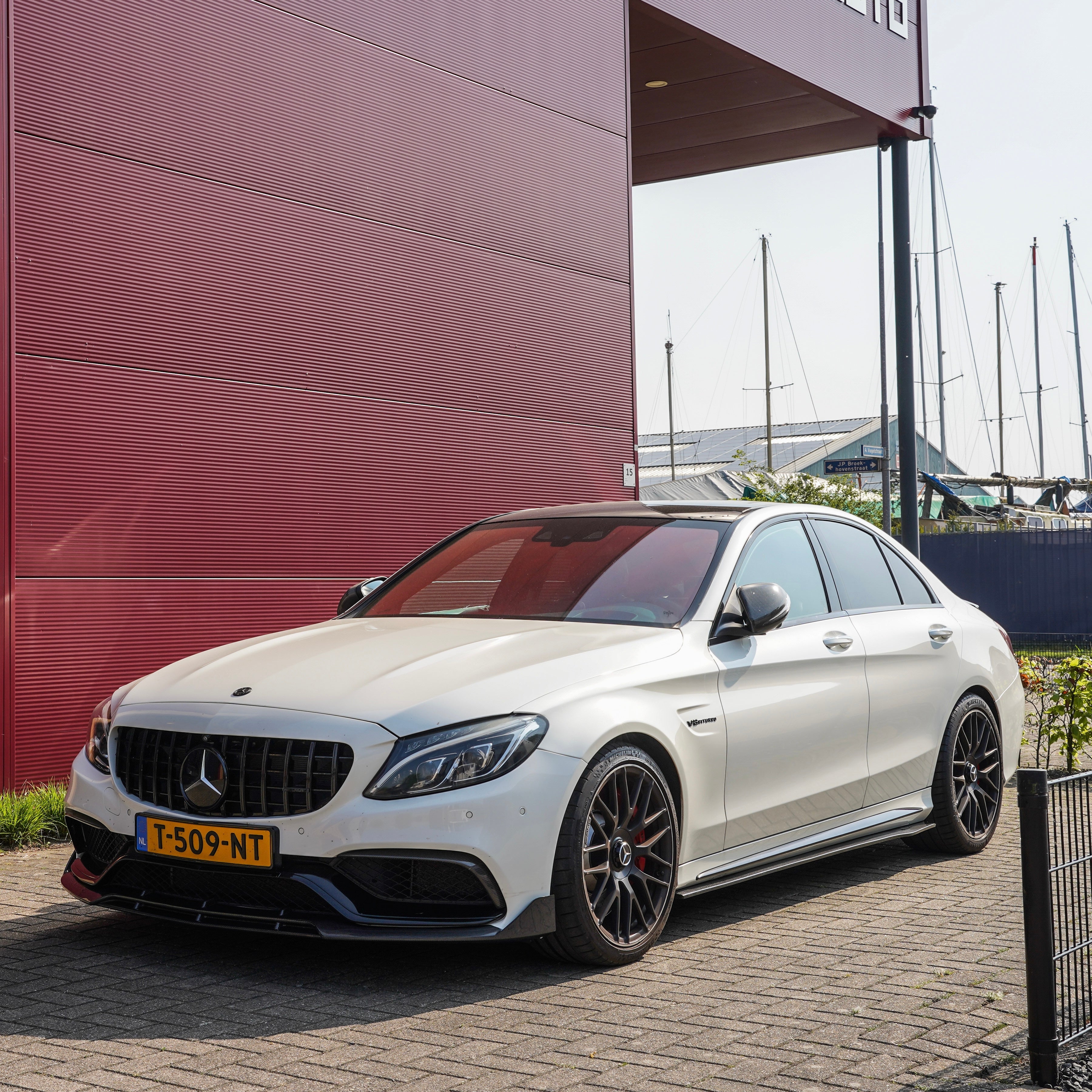 Carbon fibre body kit Mercedes C63 W205 Sedan