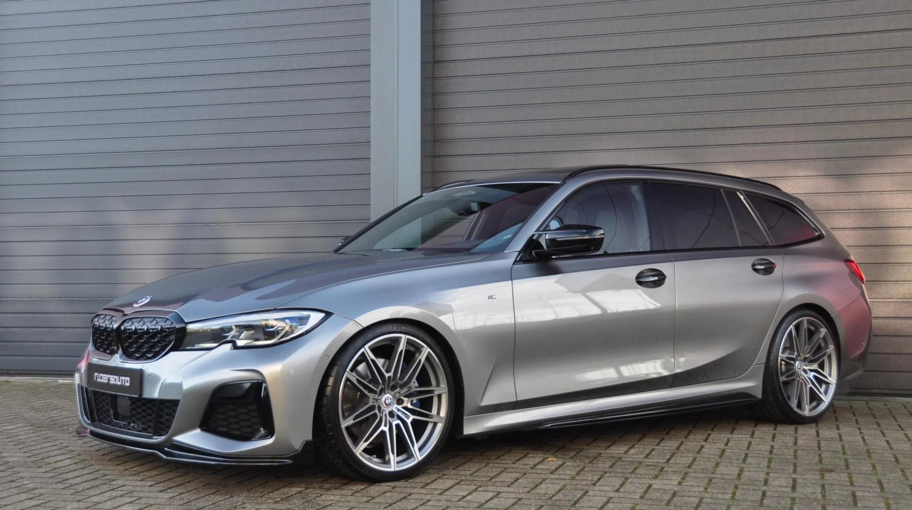 BMW 3-serie G20/G21 5-serie G30/G31 hoogglans spiegelkappen - M-Performance style