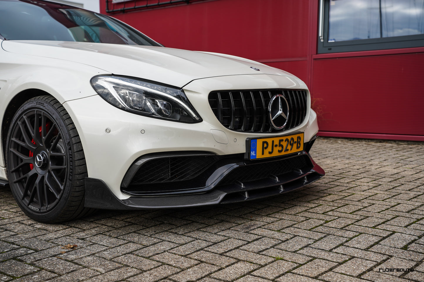 AMG GT Hoogglans zwarte grille Mercedes C63 W205