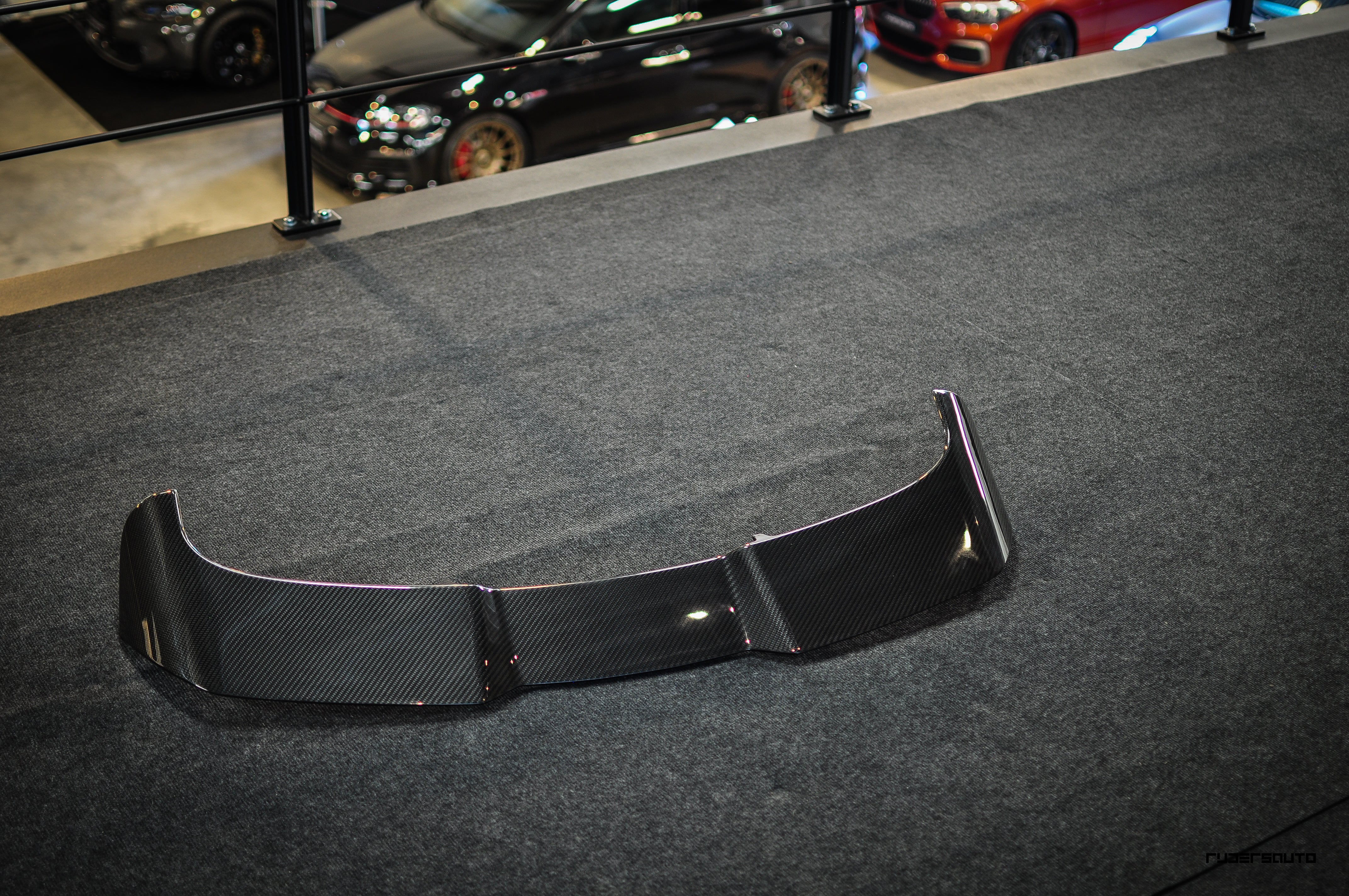 Carbon fibre rear spoiler Audi RS6 C8