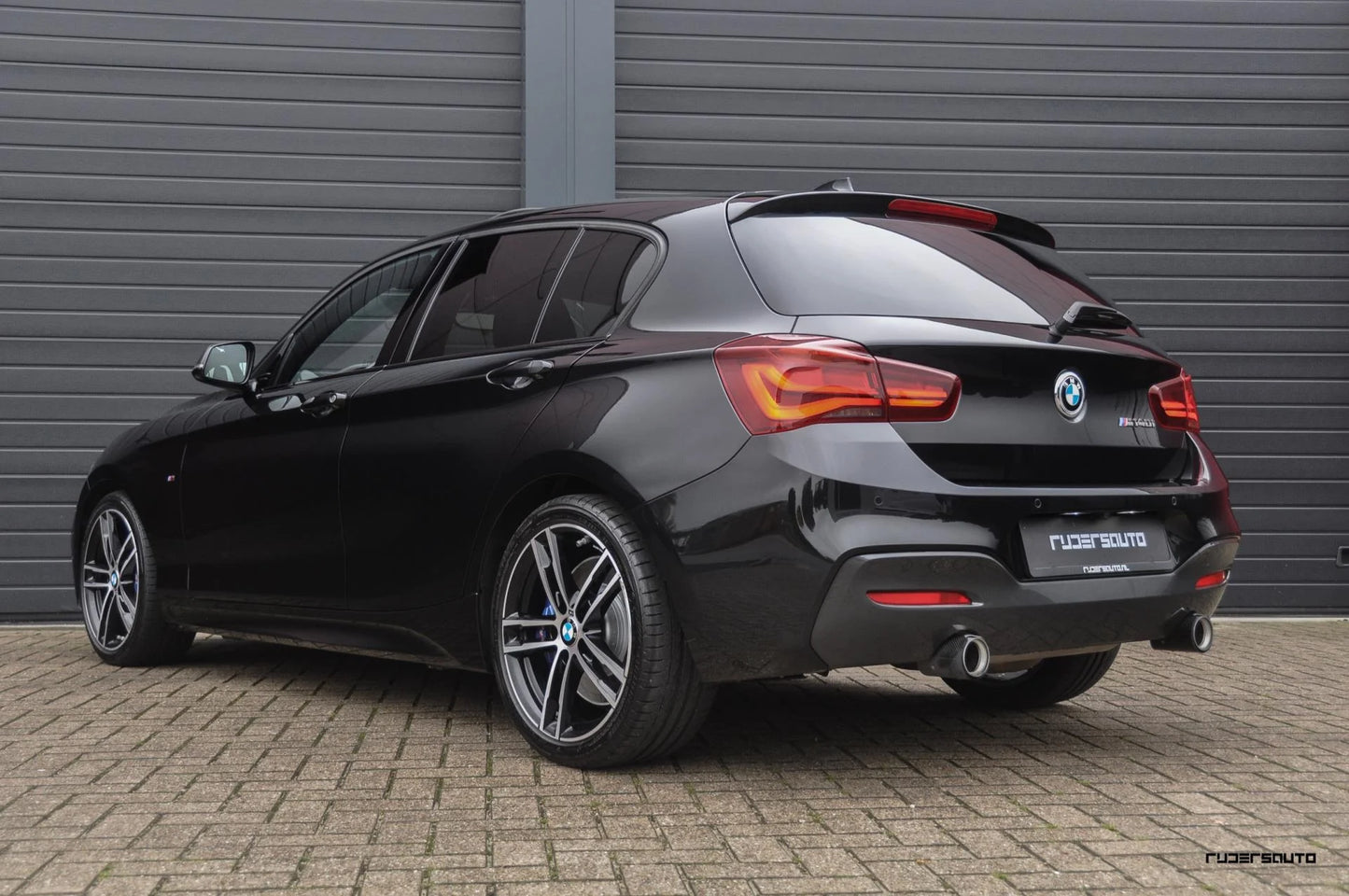 BMW M-Performance carbon uitlaatsierstuk - 70mm