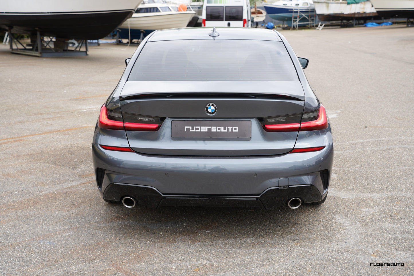 Diffuser hoogglans zwart BMW 3-serie G20/21 M-Performance style