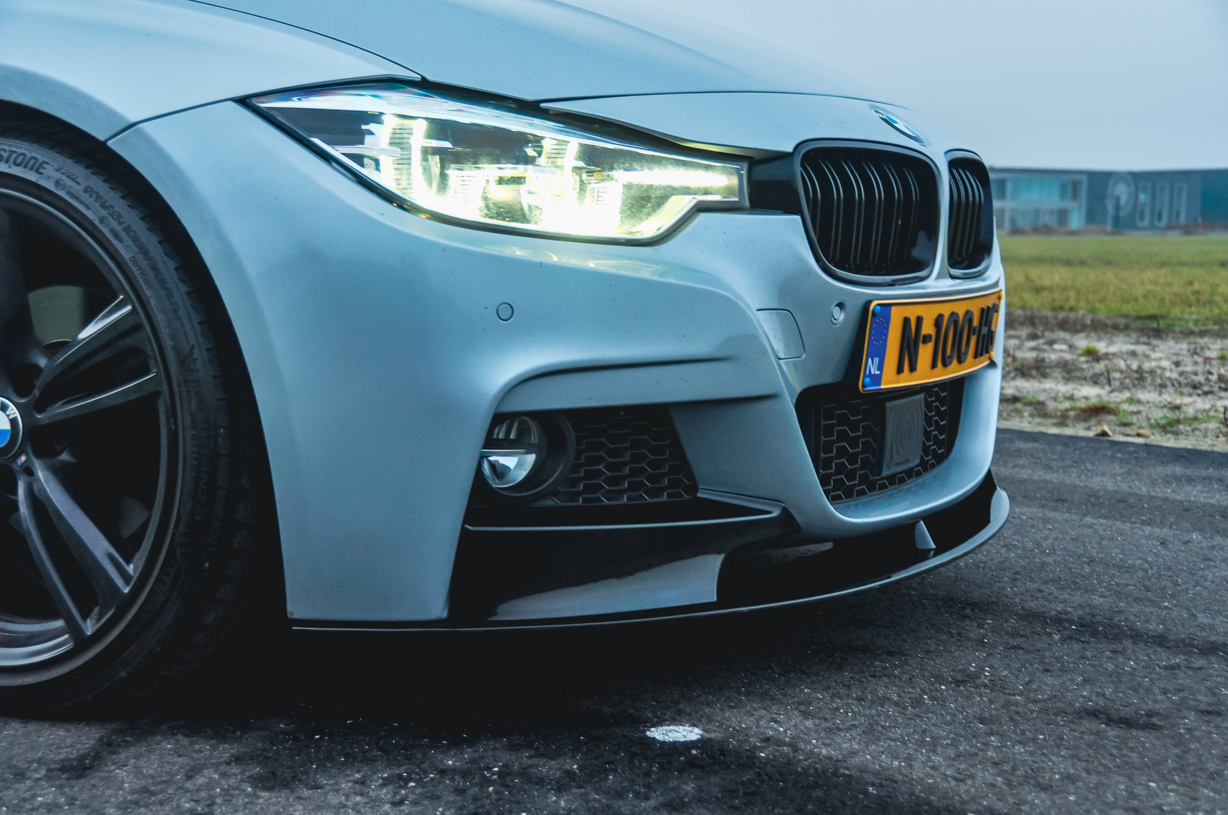 Front splitter hoogglans zwart BMW 3-serie F30/F31 M-Performance style