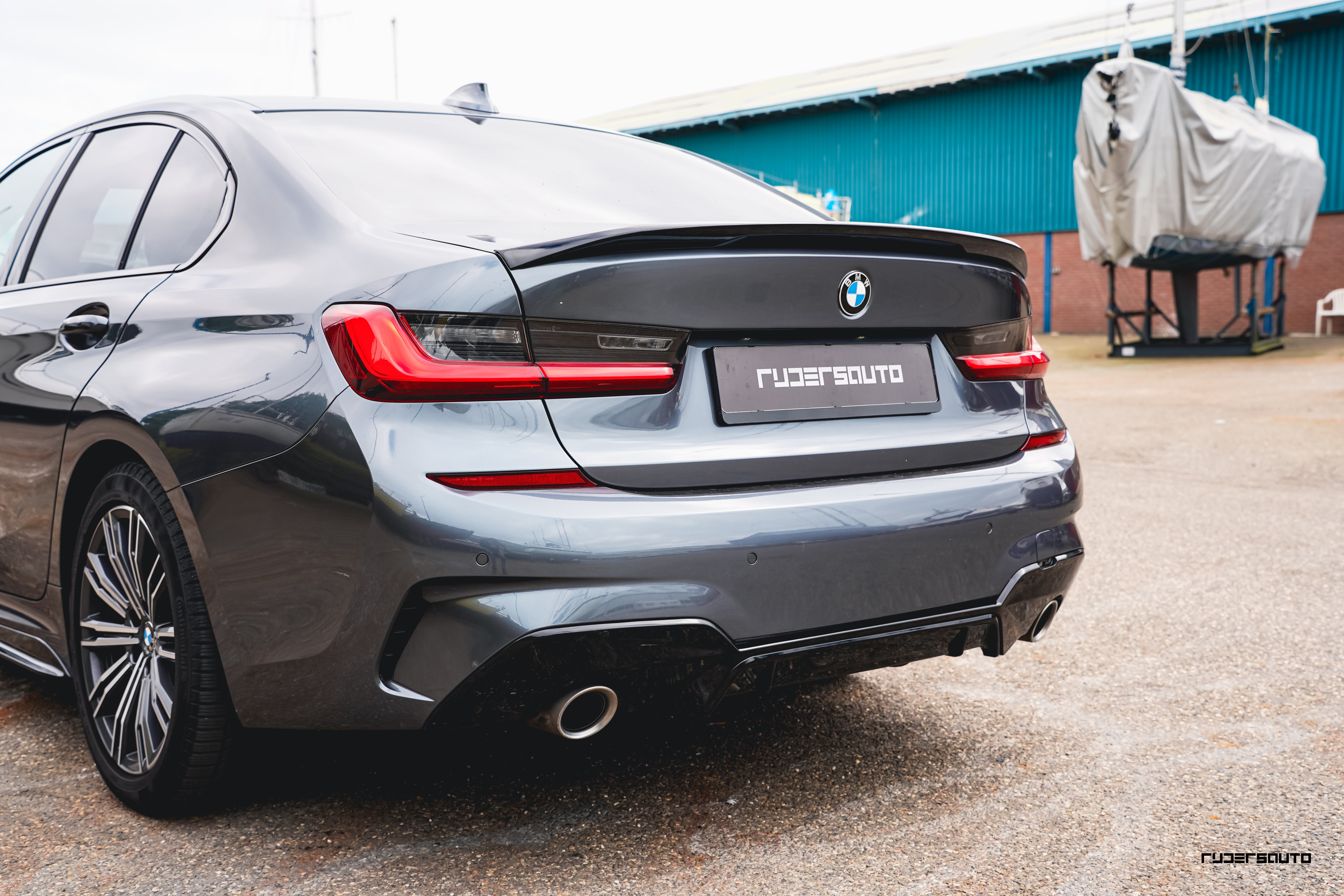 Diffuser hoogglans zwart BMW 3-serie G20/21 M-Performance style