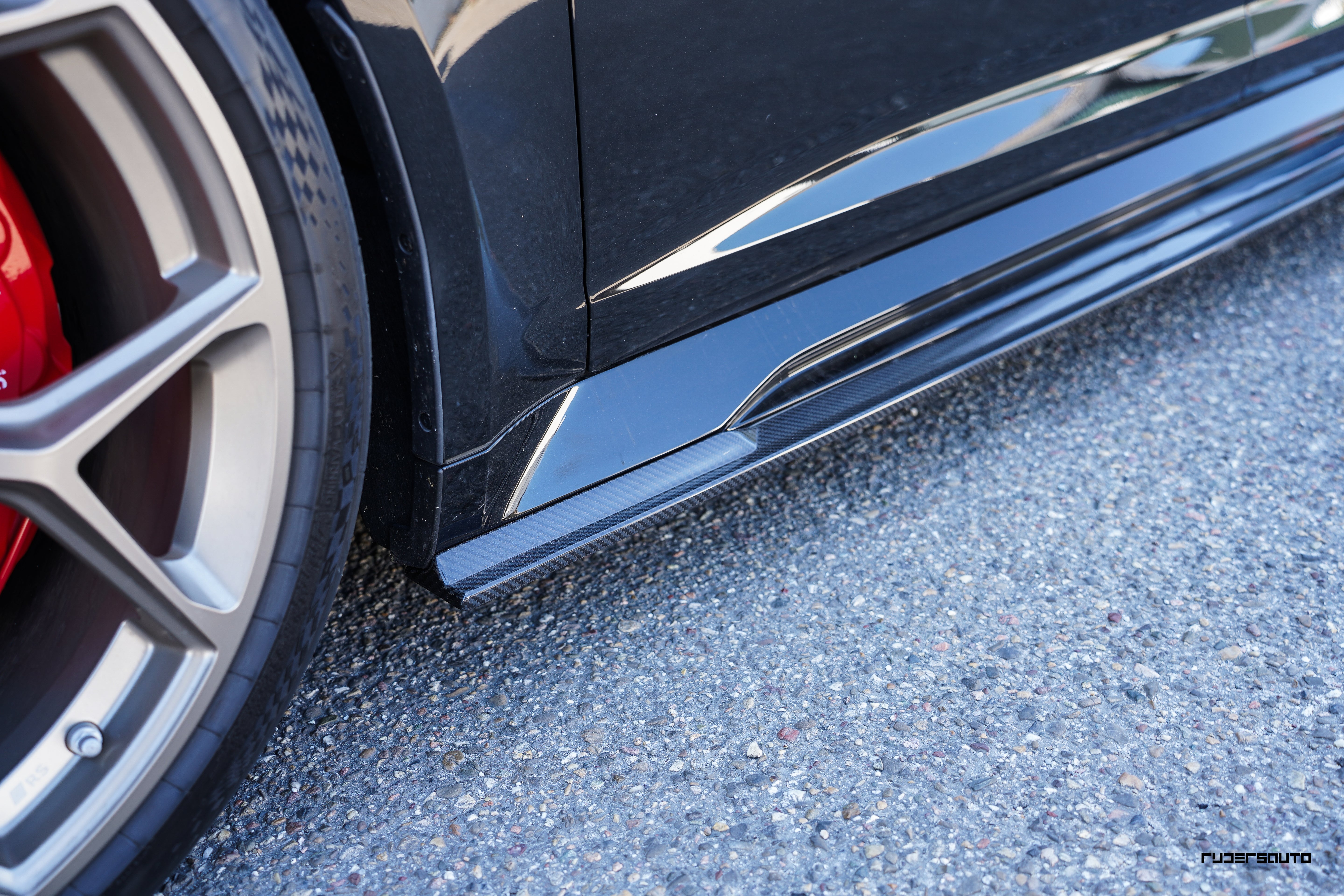 Carbon fibre side skirts Audi RS6/RS7 C8