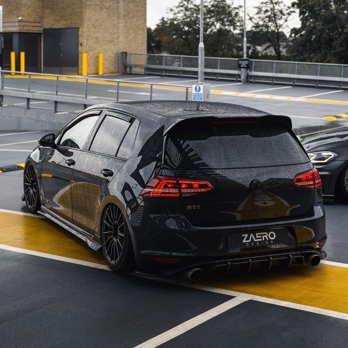 Diffuser VW Golf 7 GTI - Zaero Design