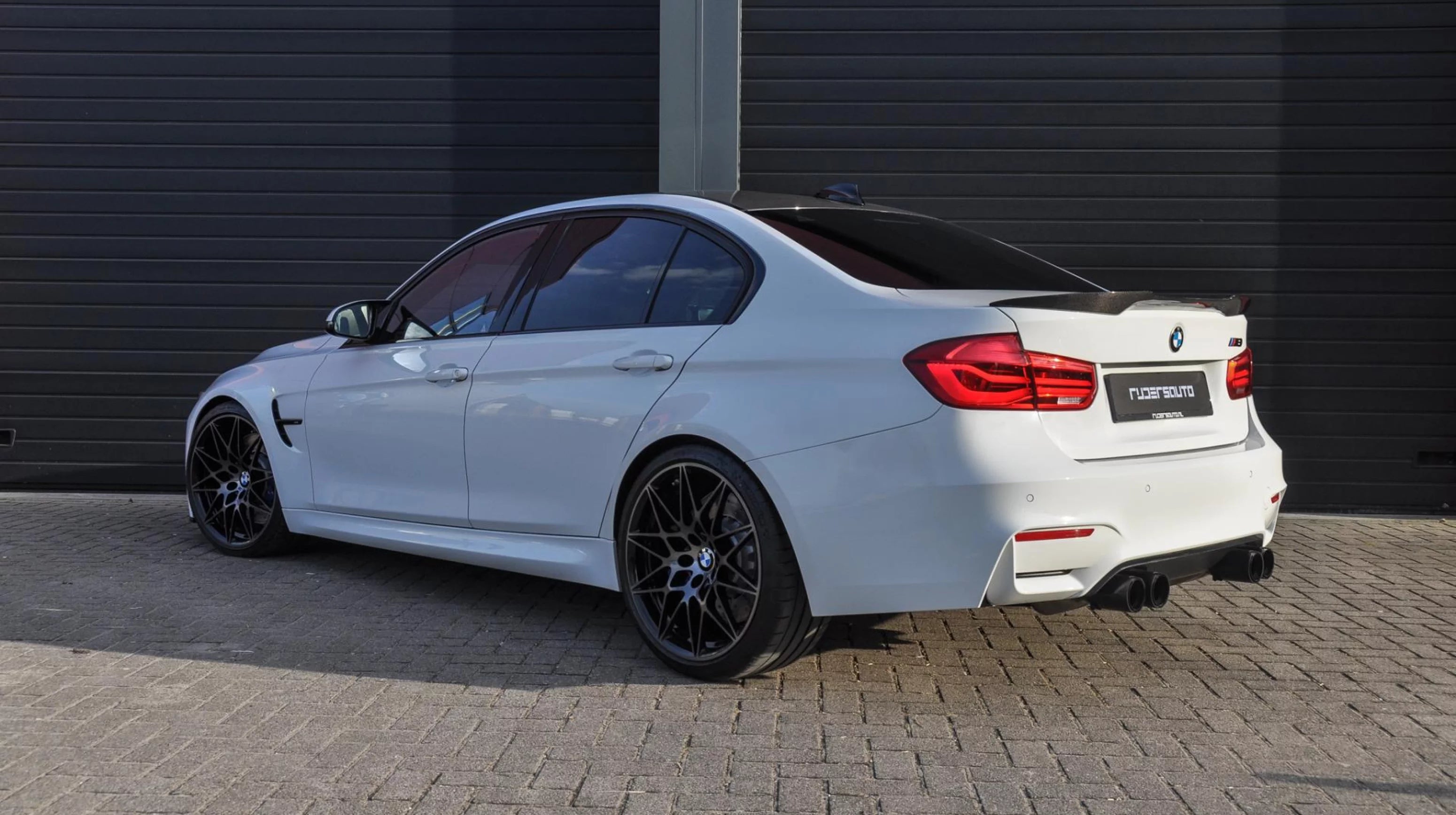 Carbon fibre spoiler BMW F80 M3 & F30 3-serie