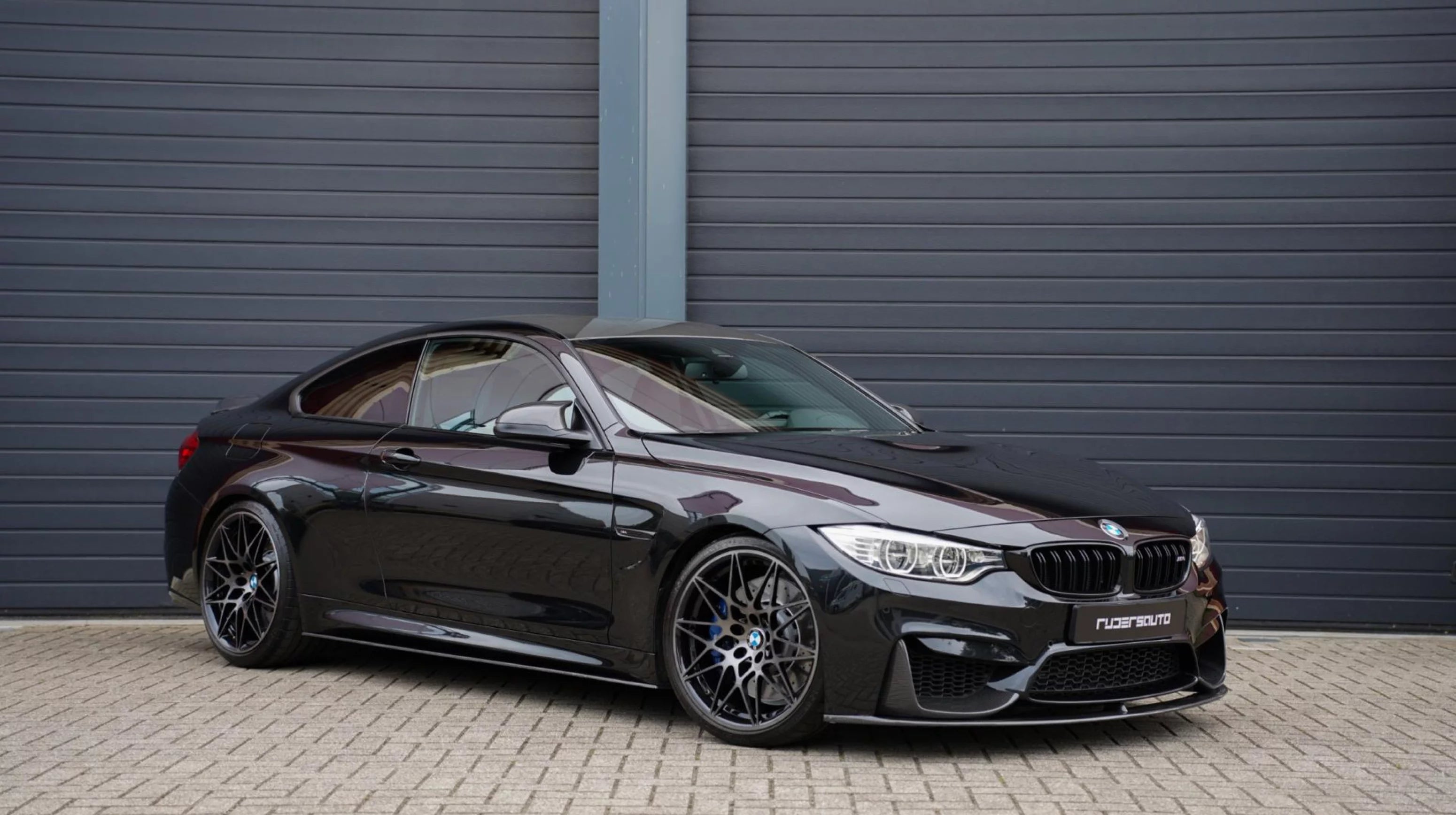Front splitter carbon fibre M-performance style BMW M3/M4 (F80/F82/F83)