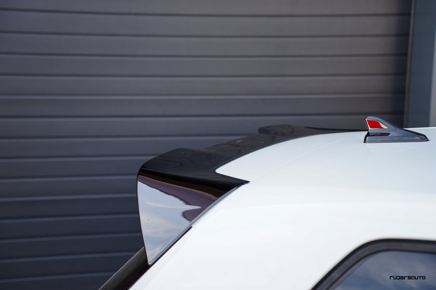 Rear spoiler VW Golf 8 - Zaero Design