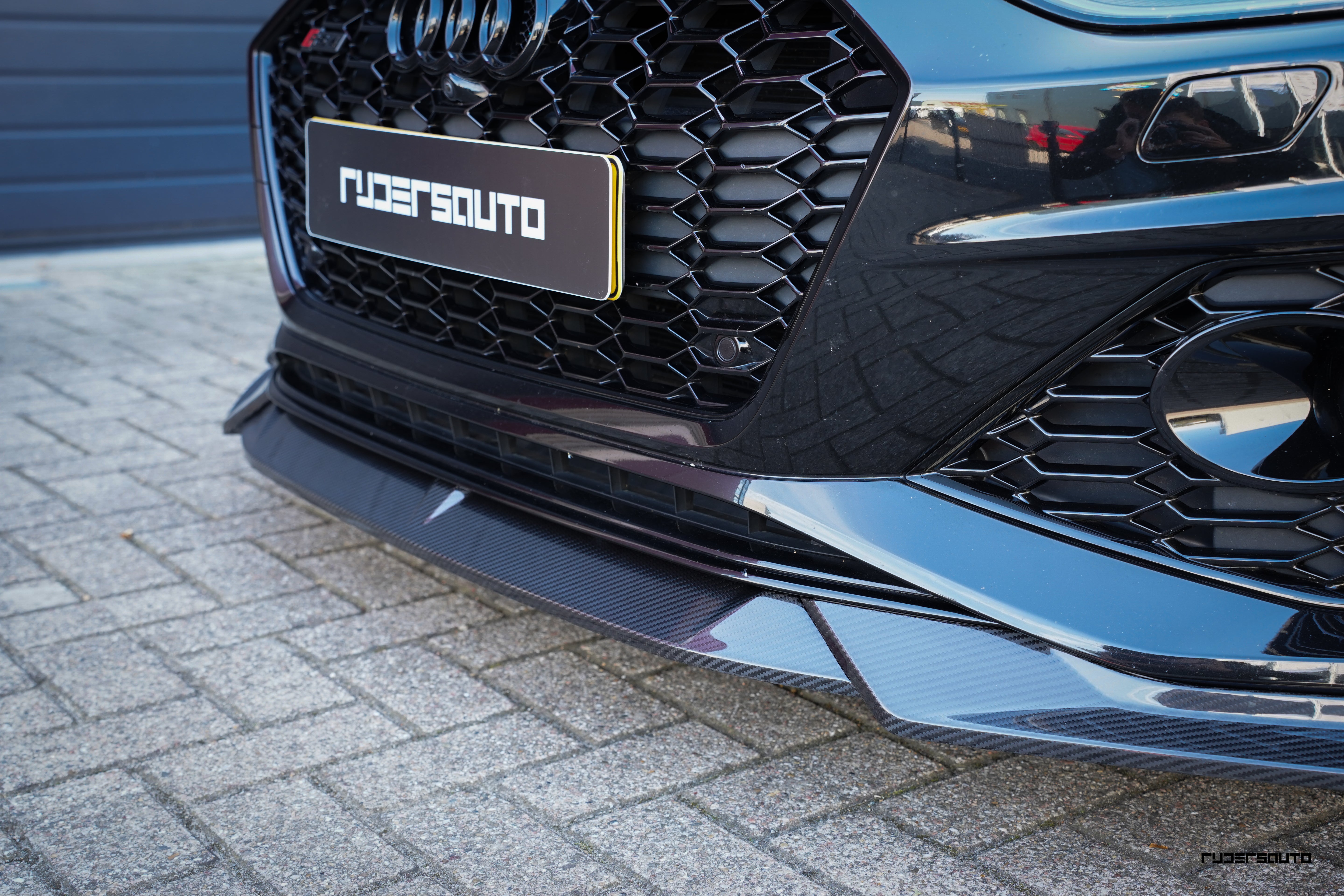 Carbon fibre front splitter Audi RS4 B9.5