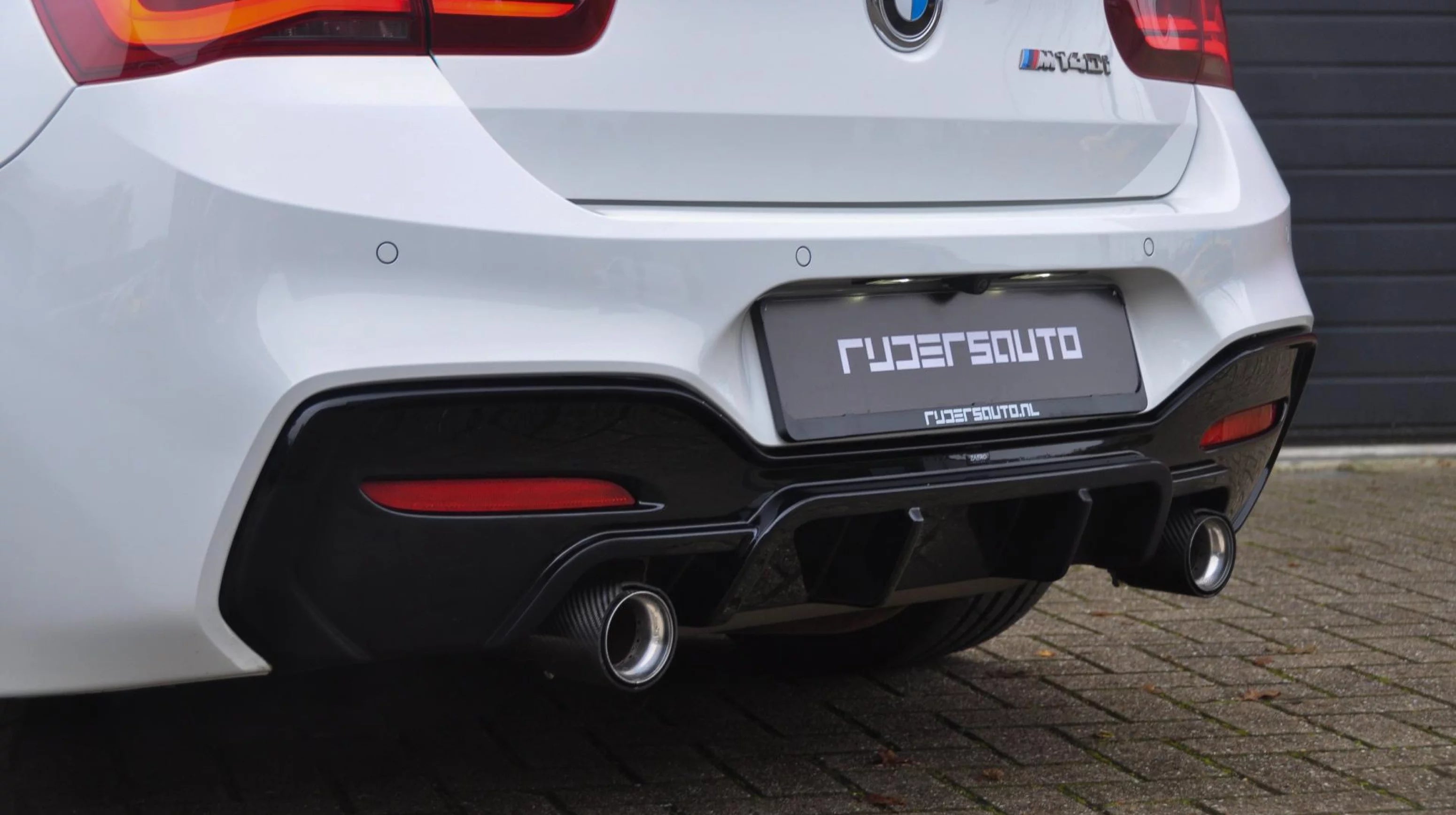 'Rear end upgrade' BMW 1-serie F20 I F21 LCI Combi deal