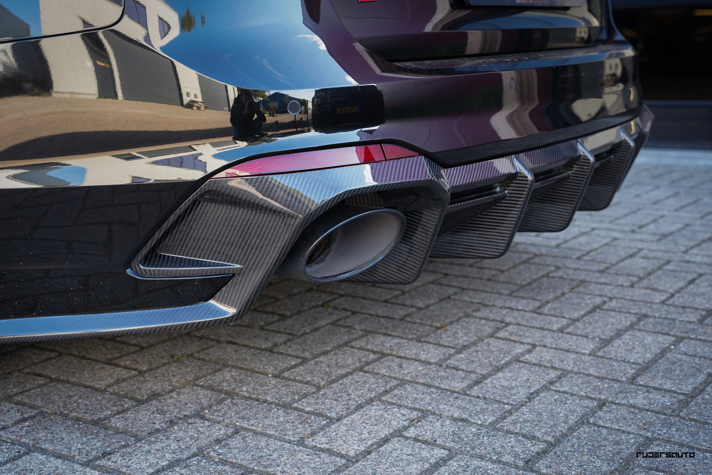 Carbon fibre diffuser Audi RS4 B9 & B9.5