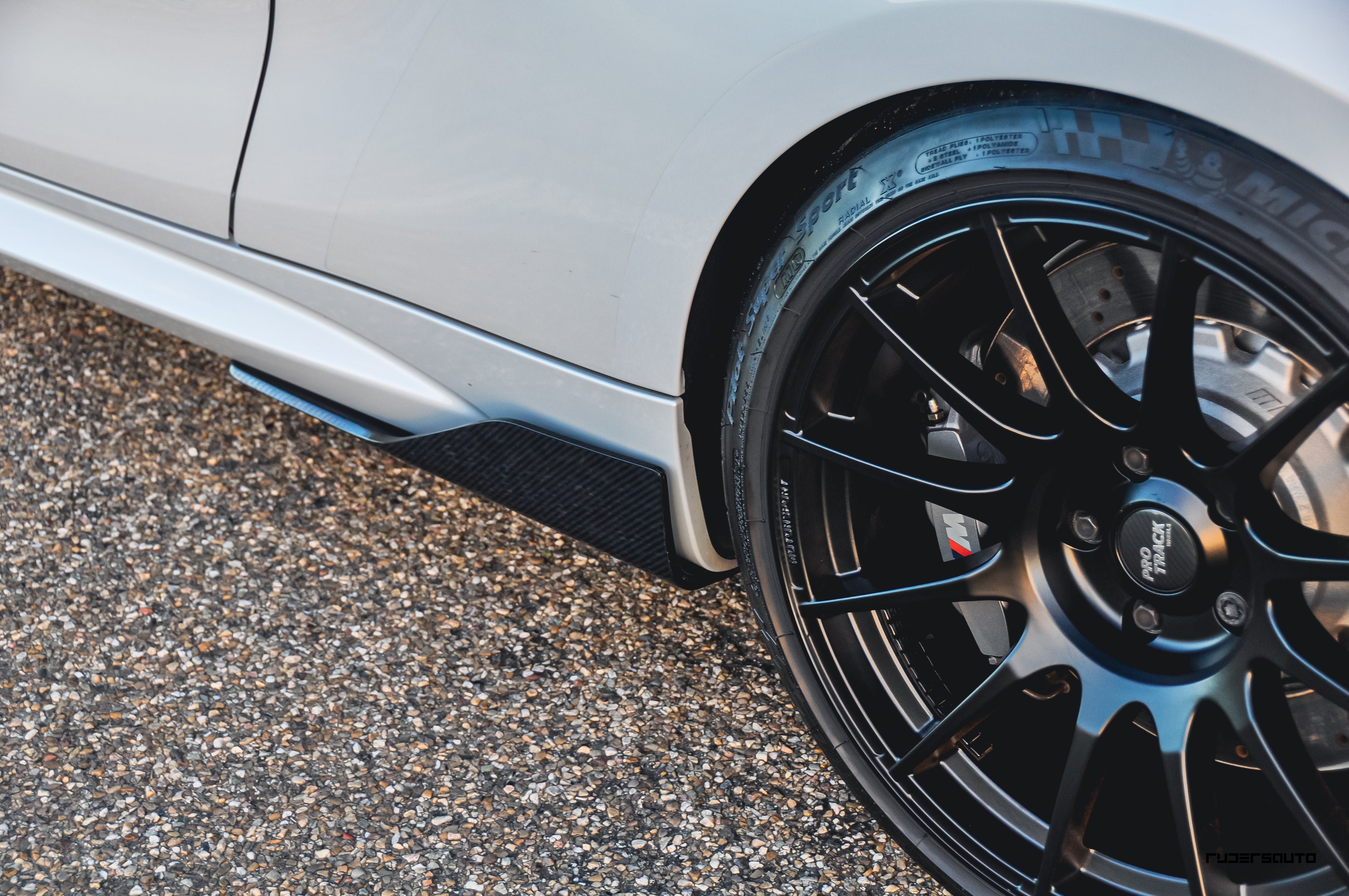 Side skirts carbon fibre M-Perfomance style BMW F87 M2/M2C